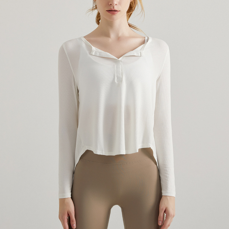 Loose-fitting long-sleeved sports T-shirt for women