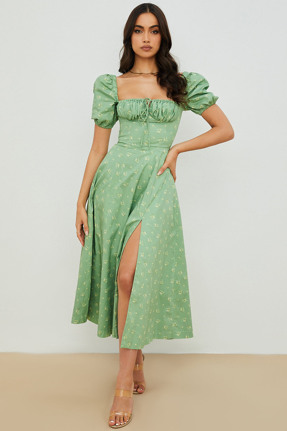 Midi sundress with floral puff sleeves
