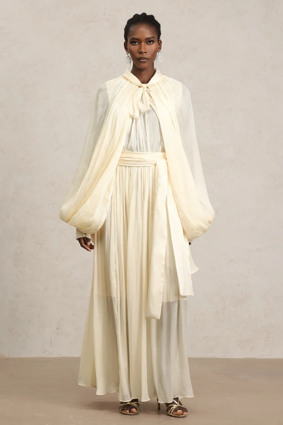 Long Sleeves Streamer Bowknot Beige Maxi Dress