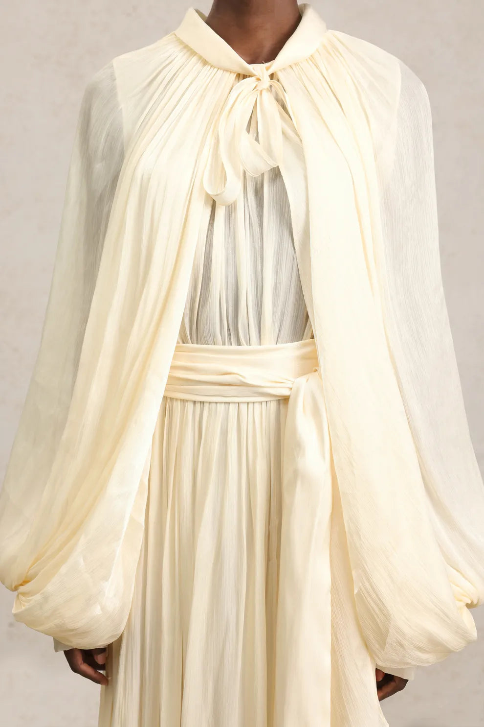 Long Sleeves Streamer Bowknot Beige Maxi Dress