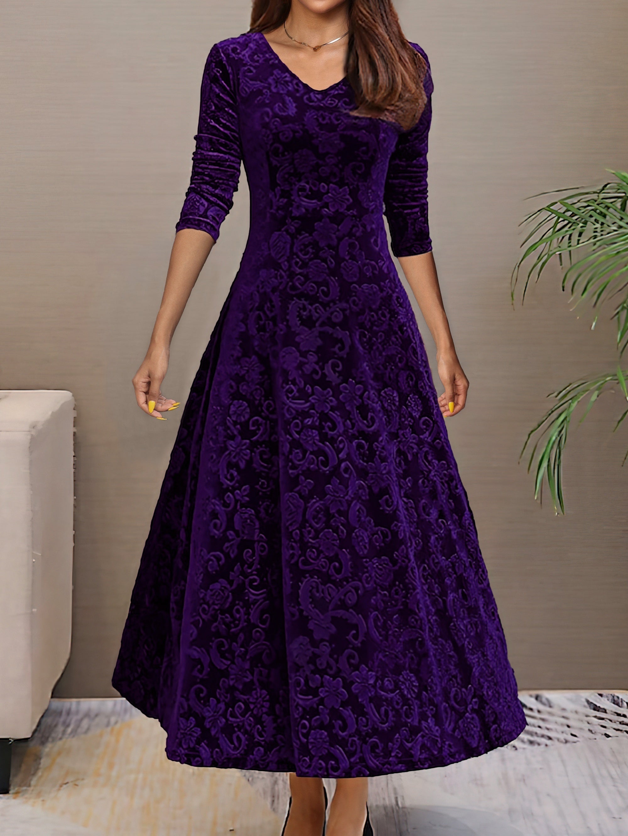 Flared dress with long sleeves