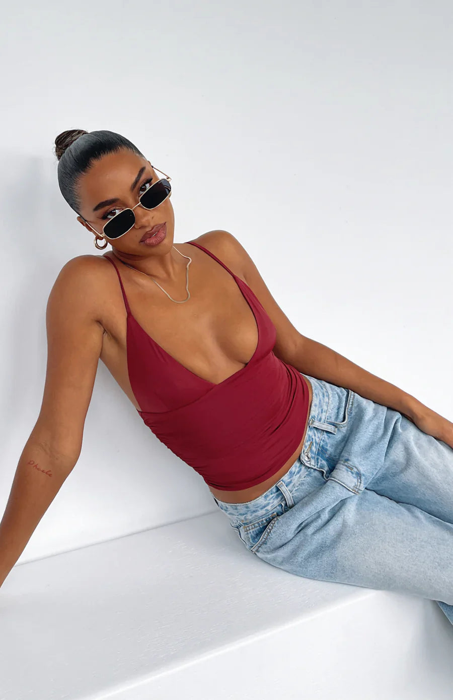 Sleeveles Strap Tank Top