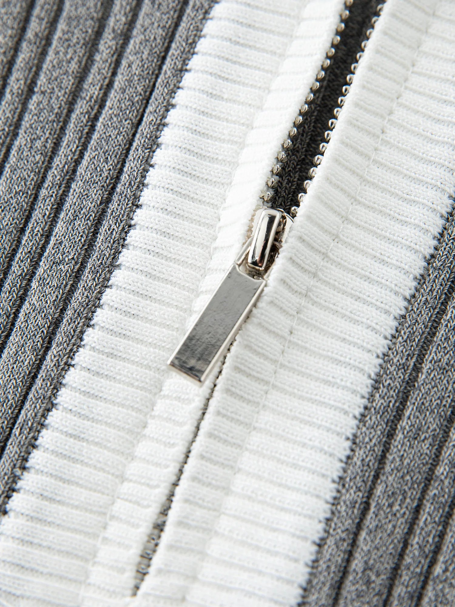 Short-sleeved Knitted Stripe T-shirt