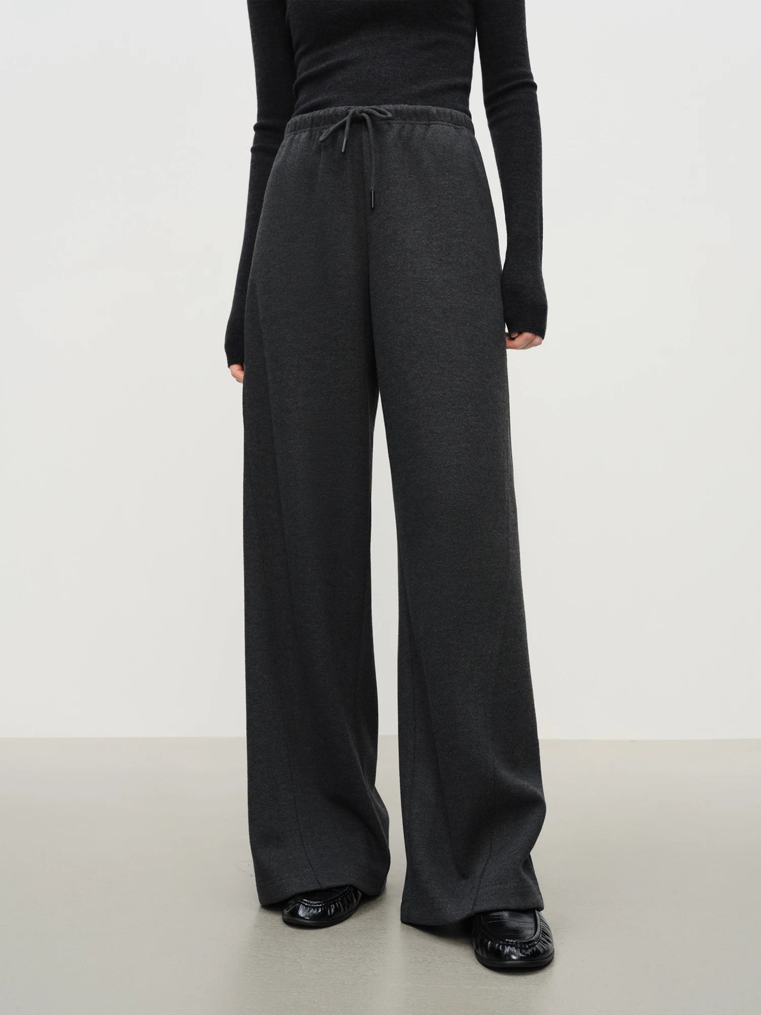 Relaxed Straight-leg Pants