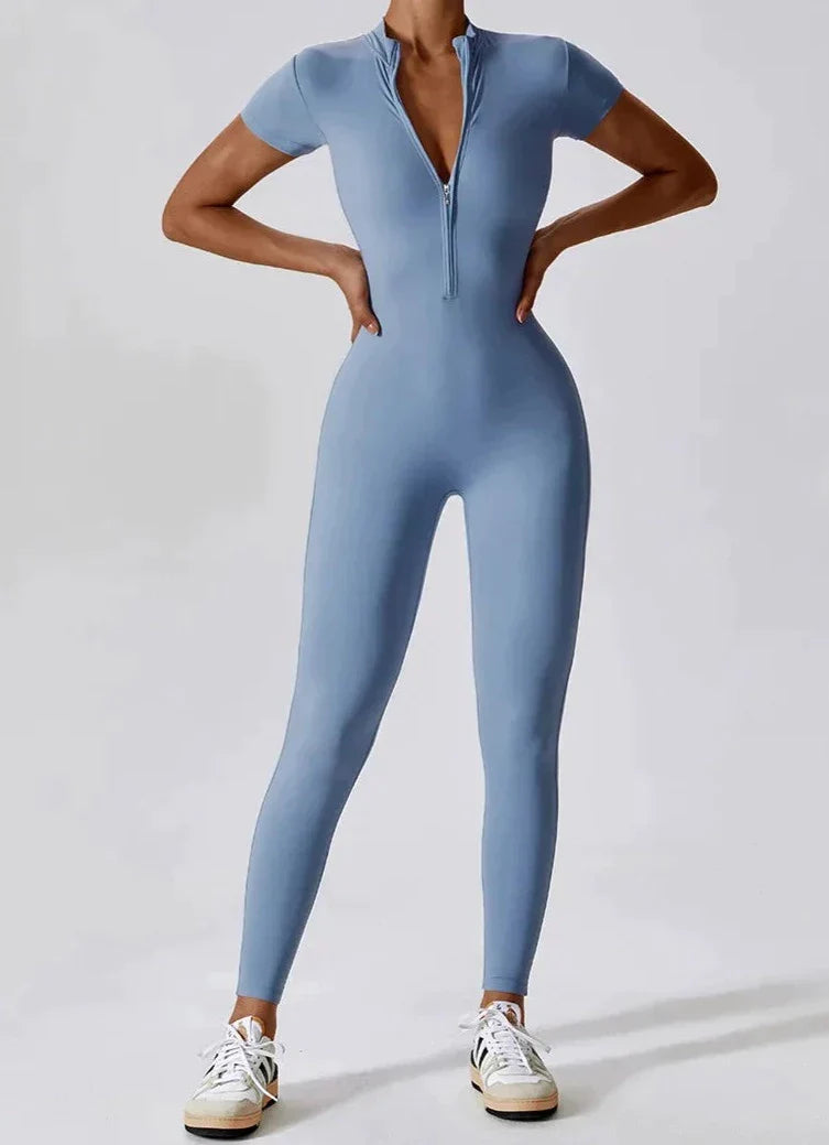 Sports overalls with short sleeves