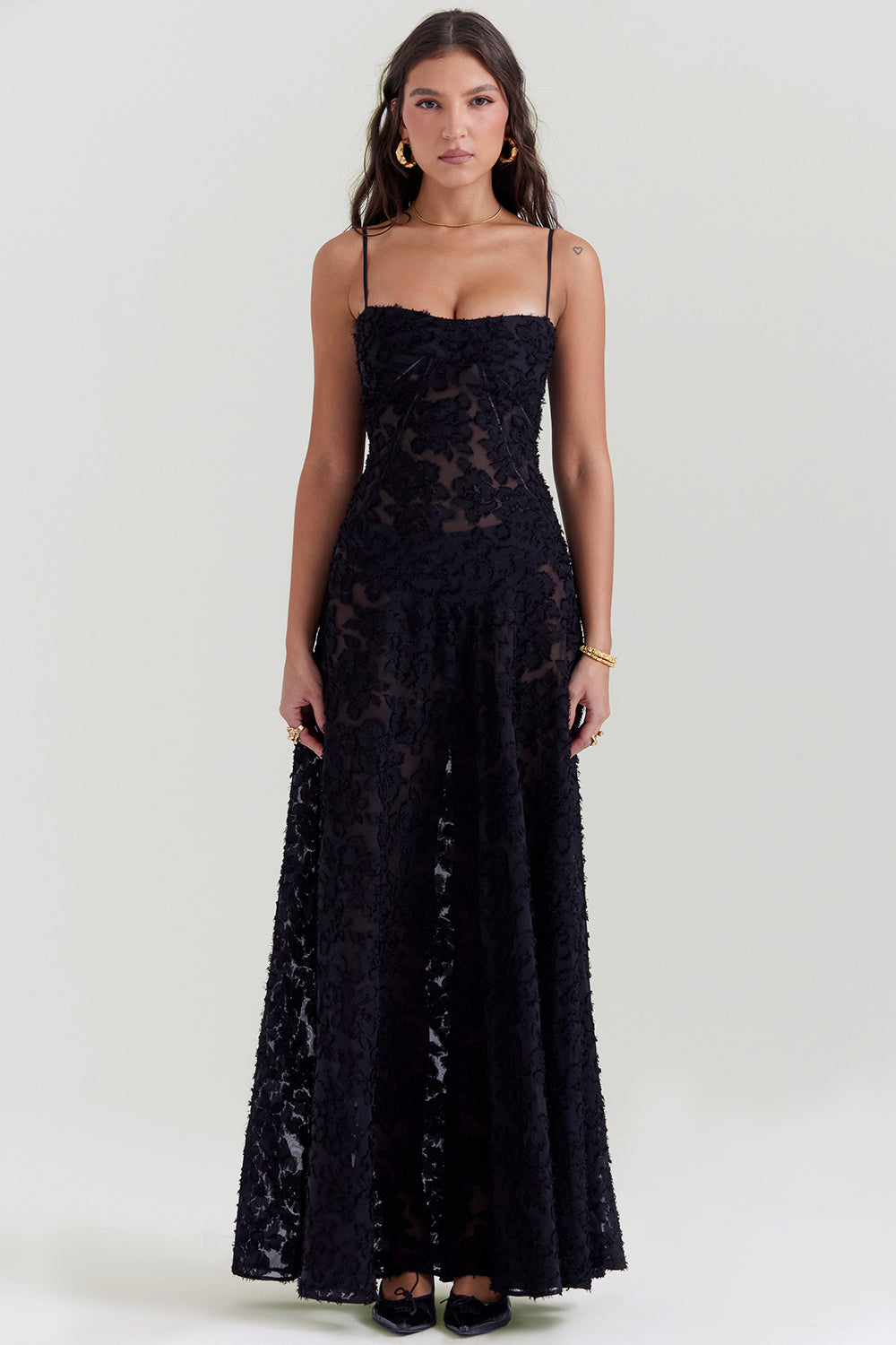 Vintage cream-colored maxi dress with lace back