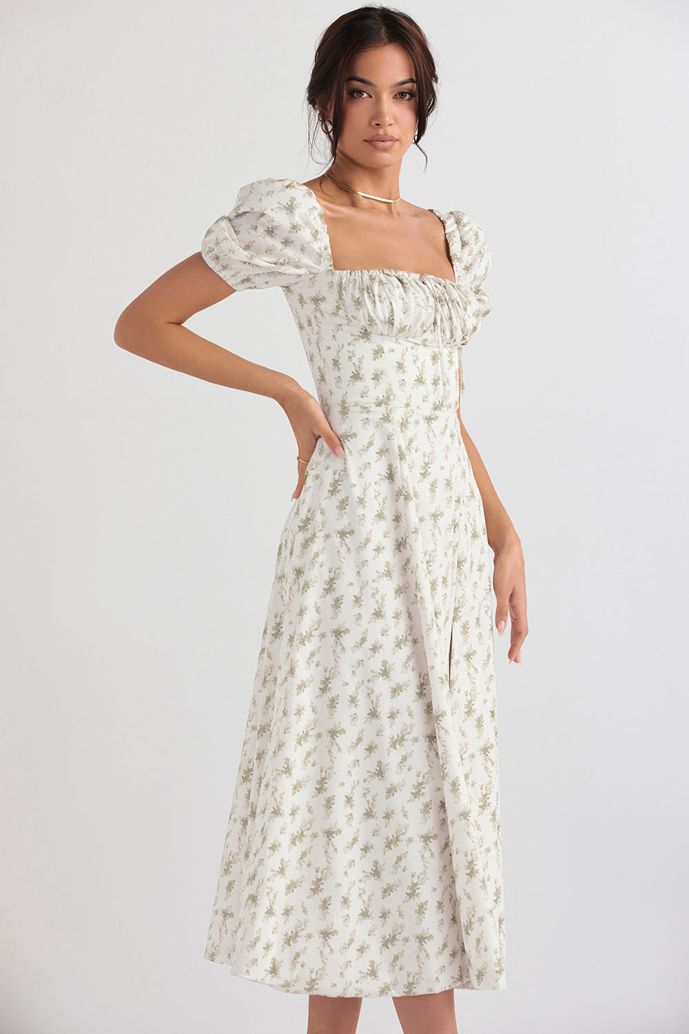 Midi sundress with floral puff sleeves