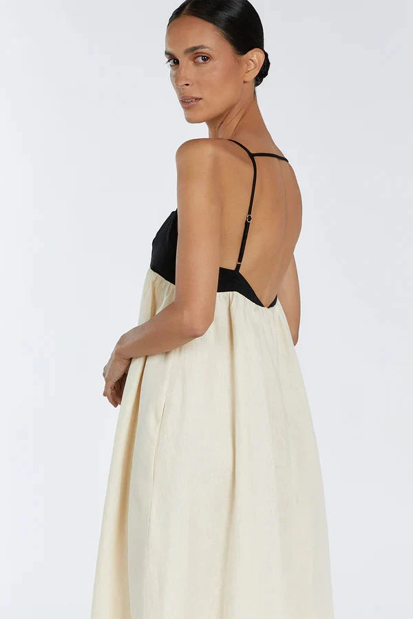 Elegant Loose Maxi Dress In White