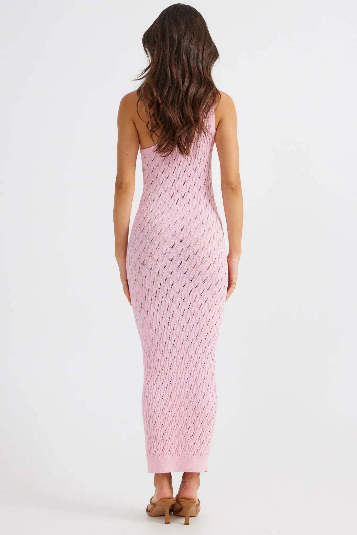 Knitted maxi dress with one shoulder and hollow