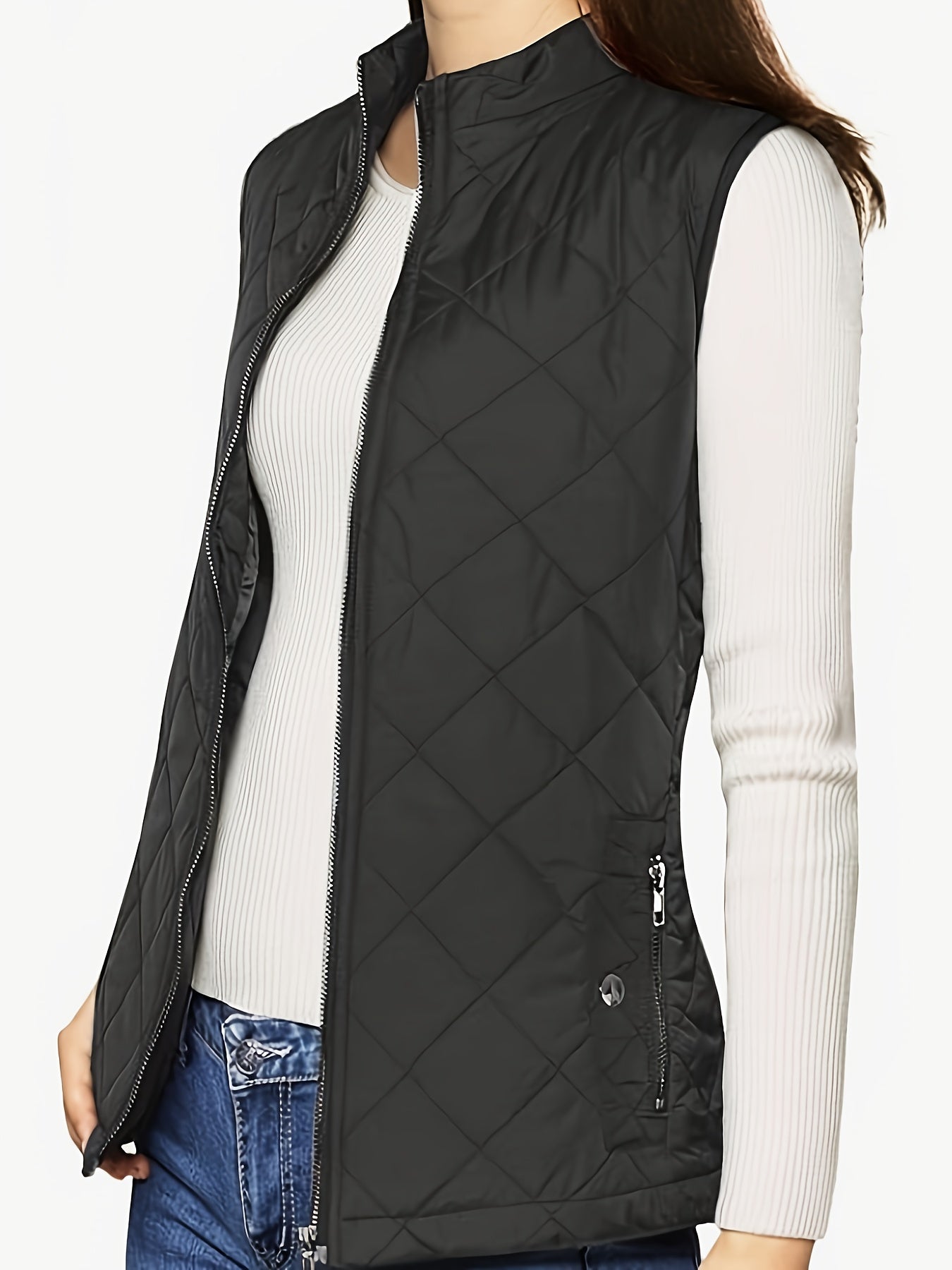 Sleeveless cardigan with argyle pattern