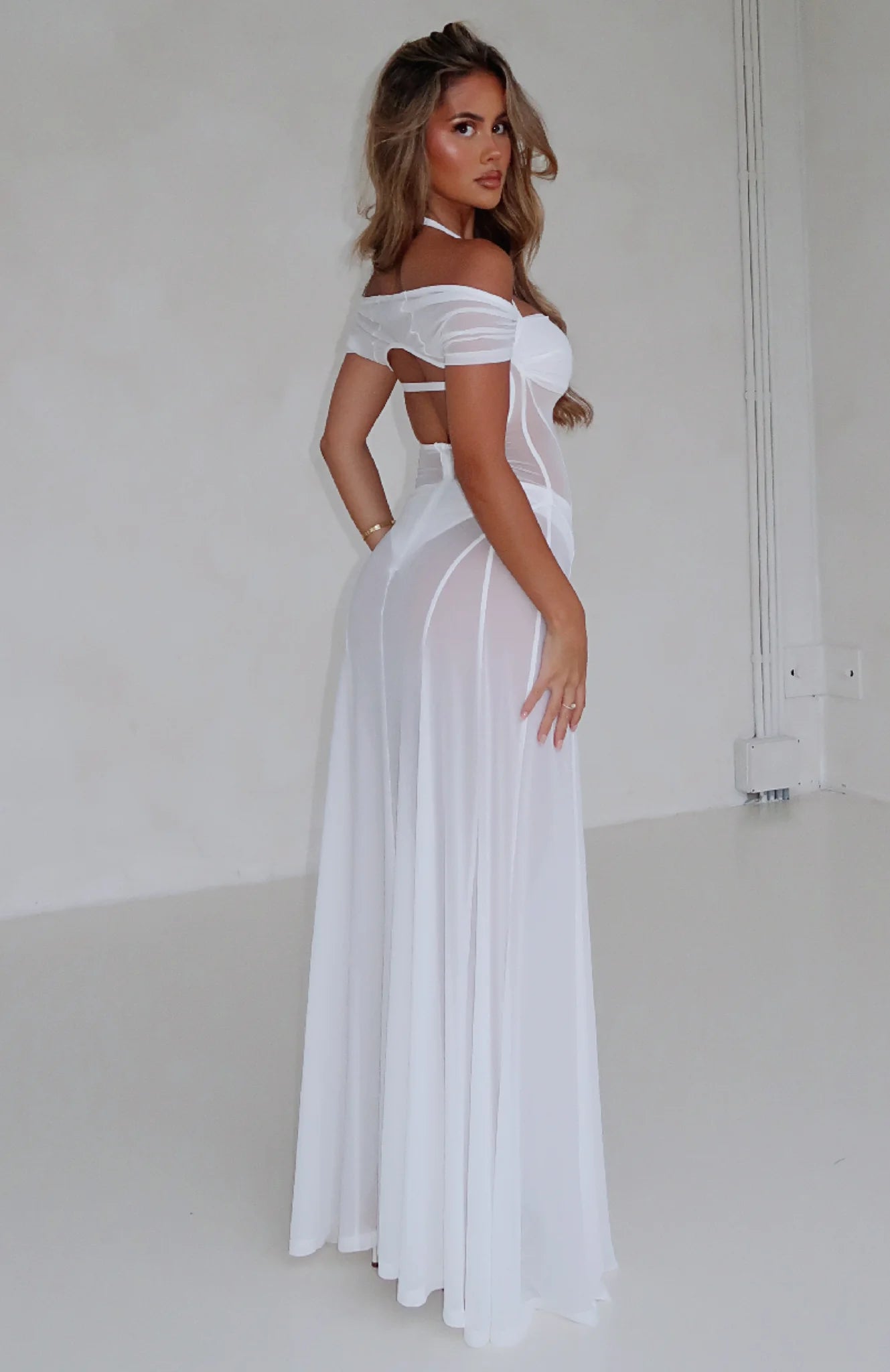 Mesh Fabric Side Split Maxi Dress In White