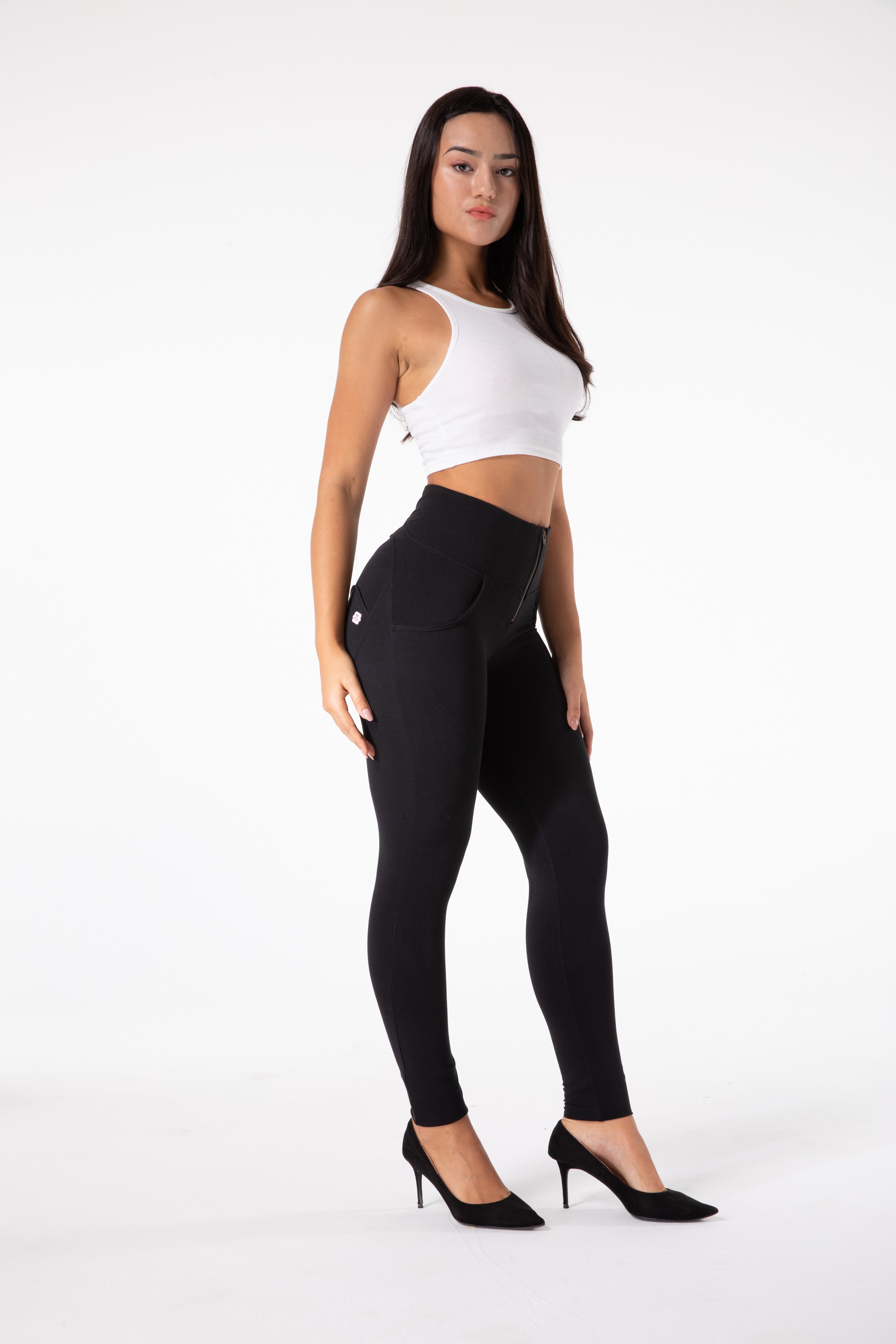 Tight high waist black leggings