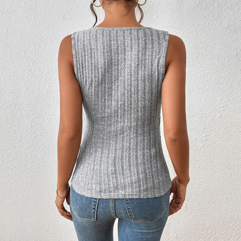 Knitted sleeveless gray sweater for women