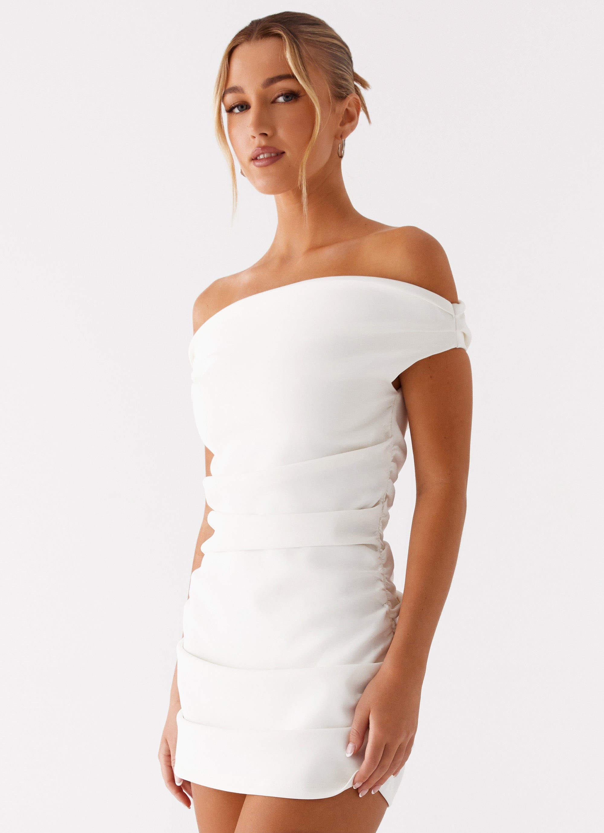 White Ivory Mini Dress With Bare Shoulders