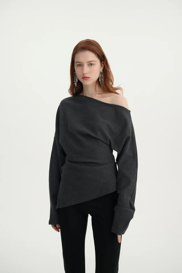 One-shoulder asymmetrical top