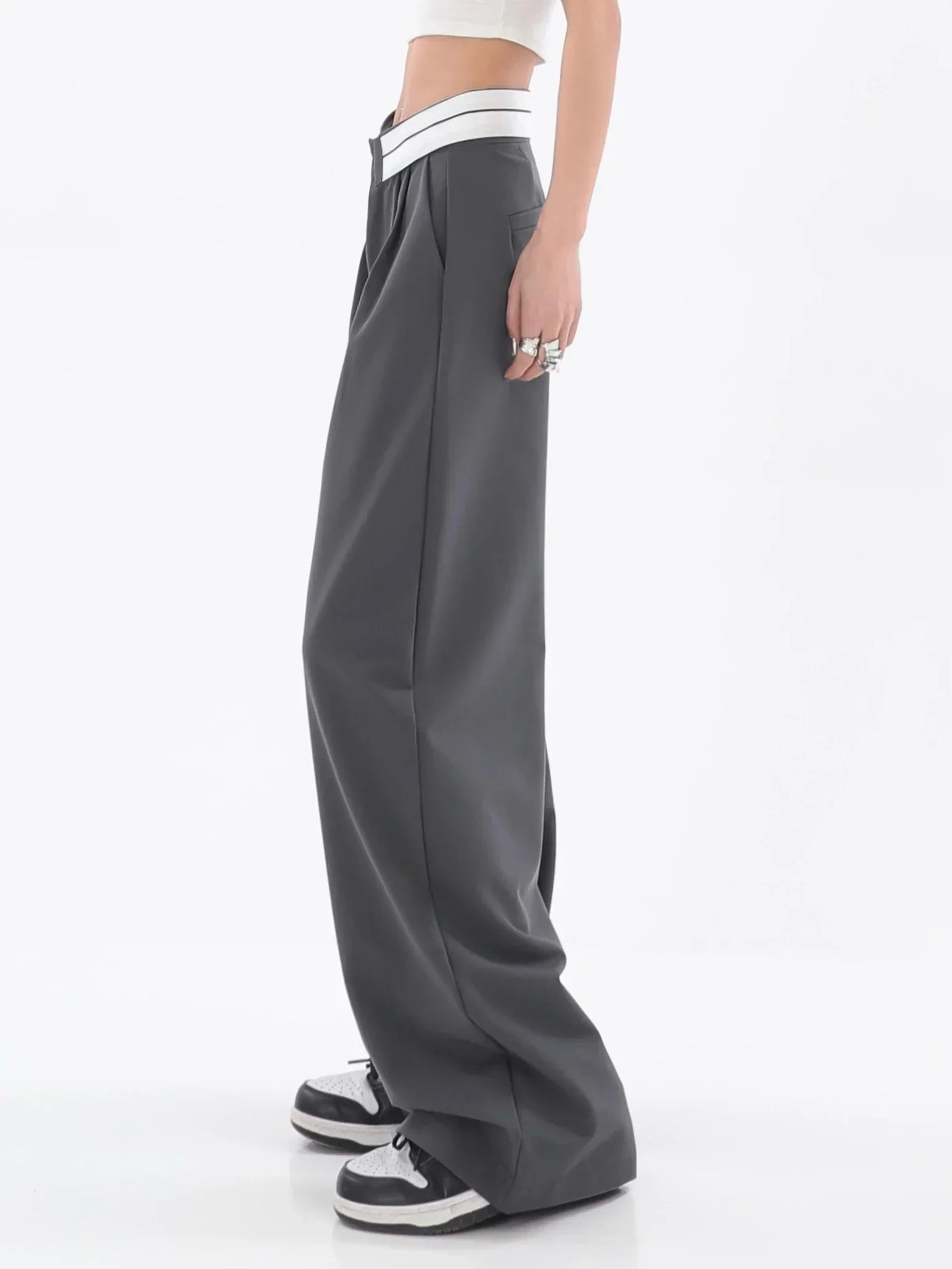 Wide trousers with a high waist