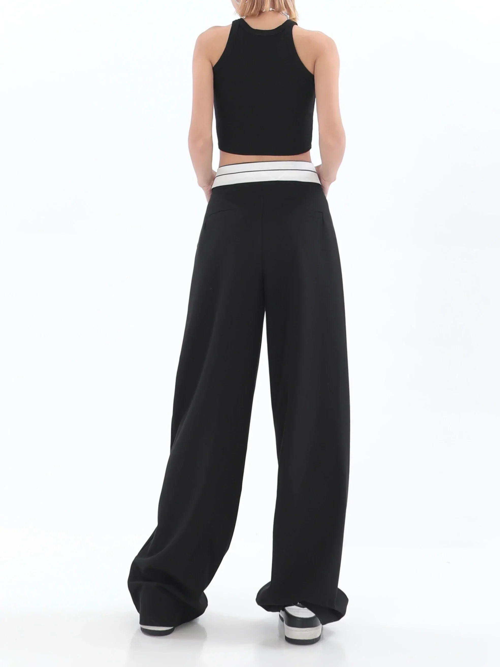 Wide trousers with a high waist