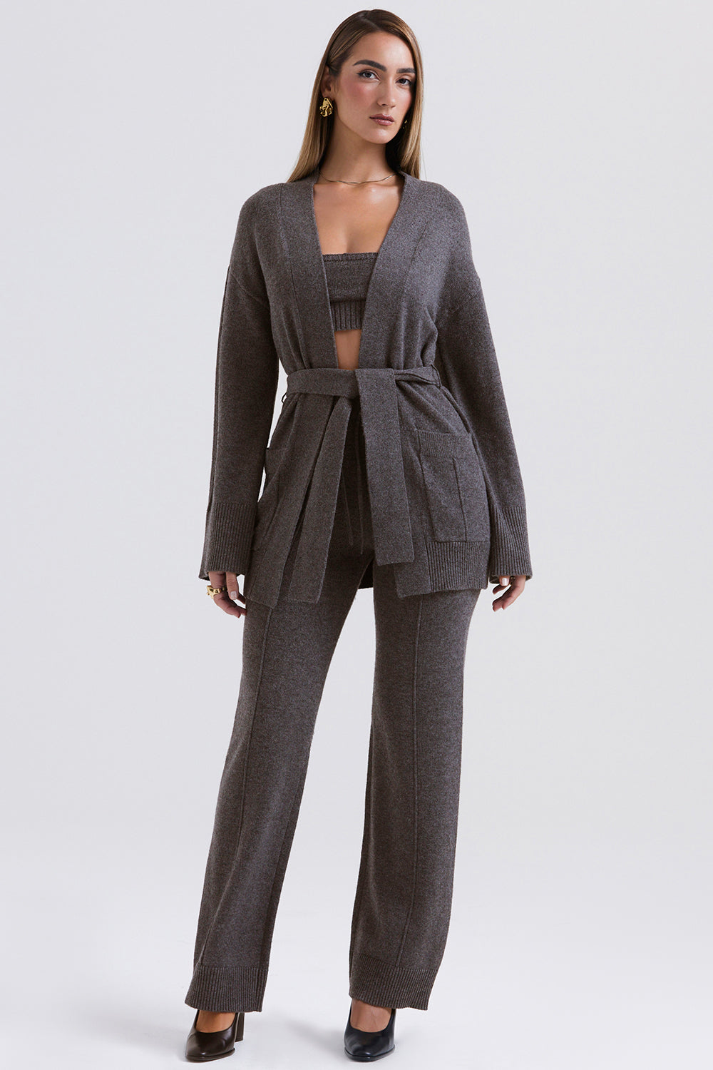 Anthracite-colored cashmere blend cardigan with belt, bralette and pants