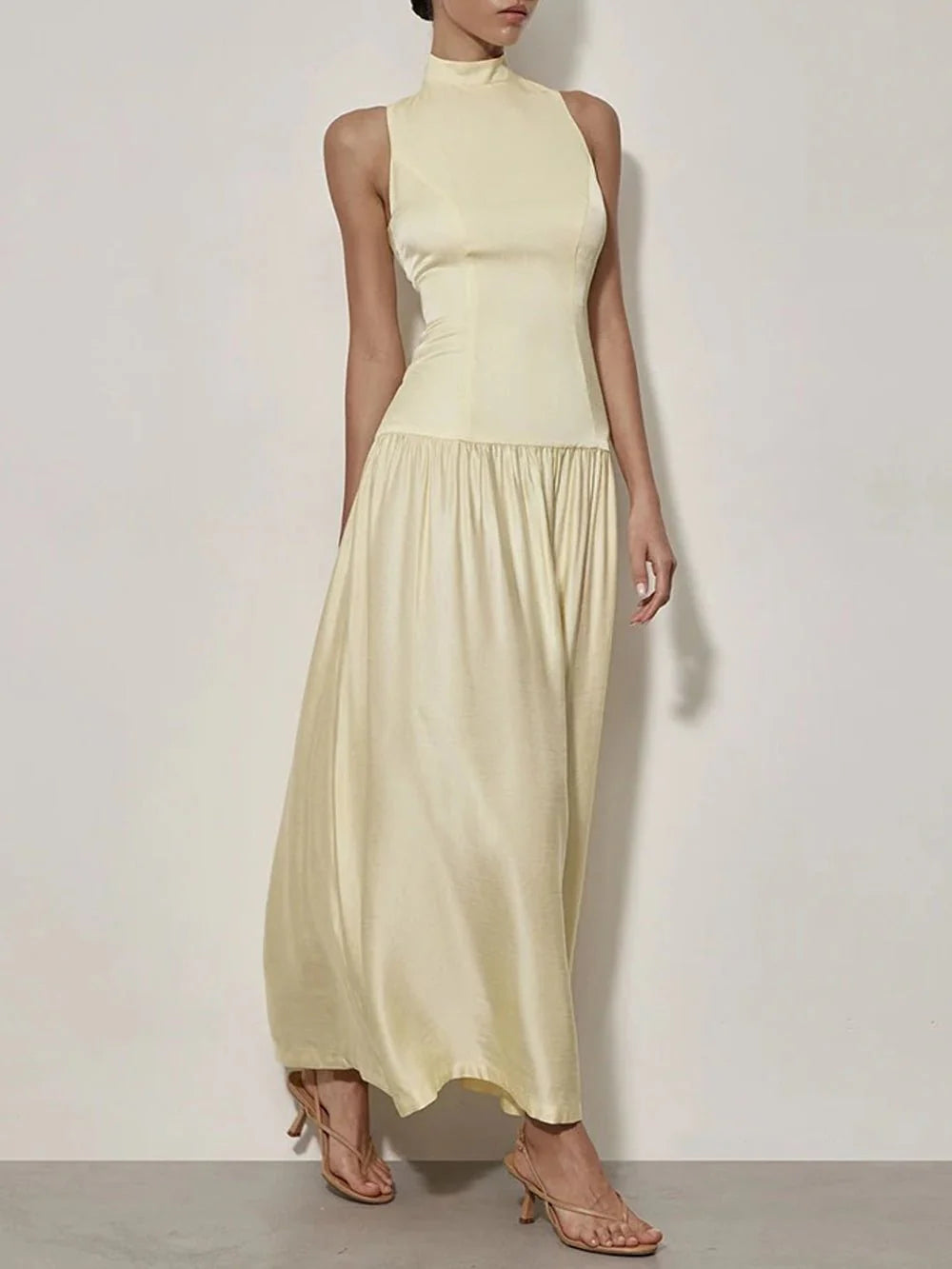 Elegant Open Back Maxi Dress