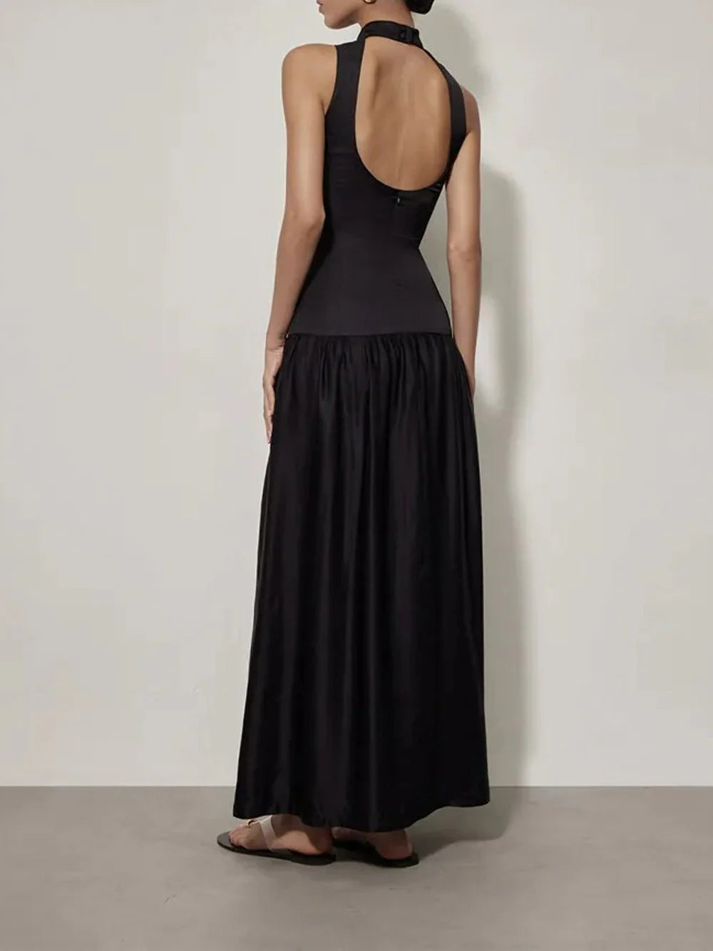 Elegant Open Back Maxi Dress