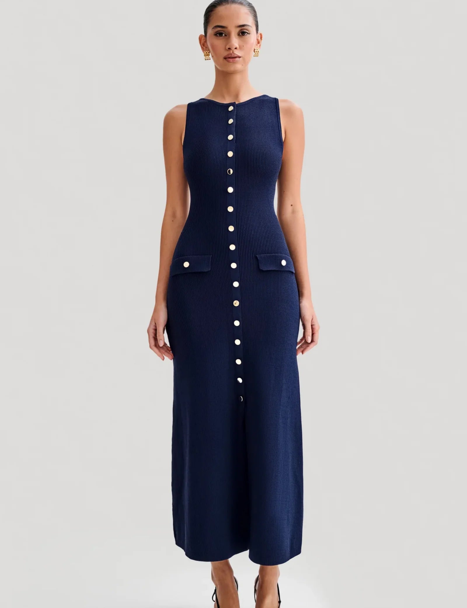 Elegant Knitted Maxi Dress With Buttons