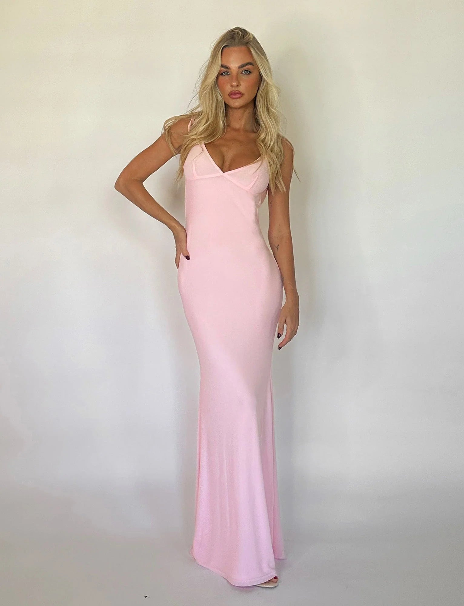 Maxi Dress In Light Pink With Flared Hem