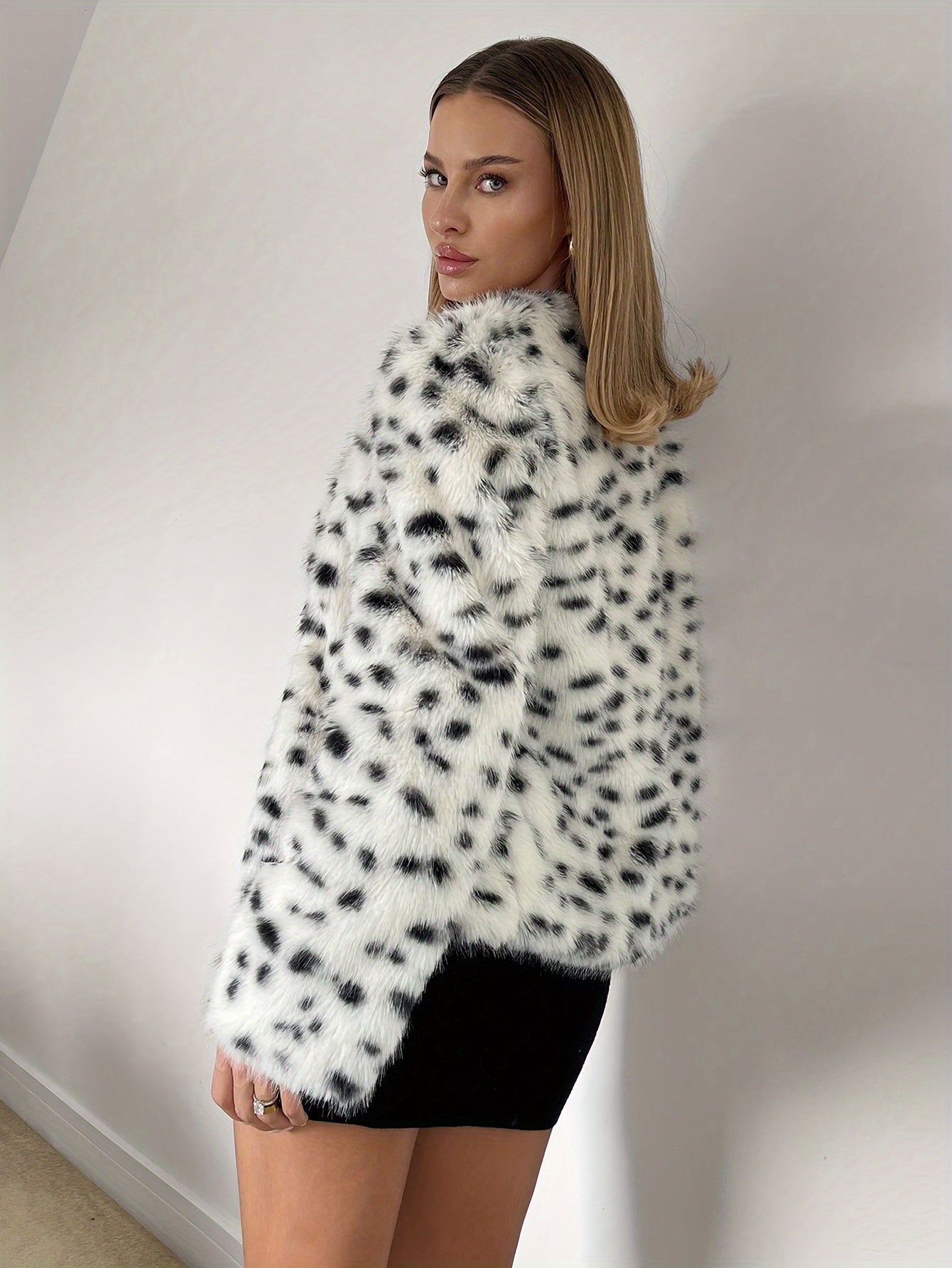 Dalmatian fluffy coat for women