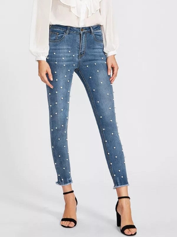 Jeans with white pearls