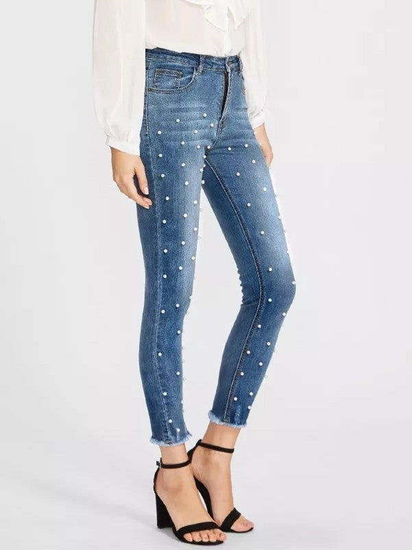 Jeans with white pearls