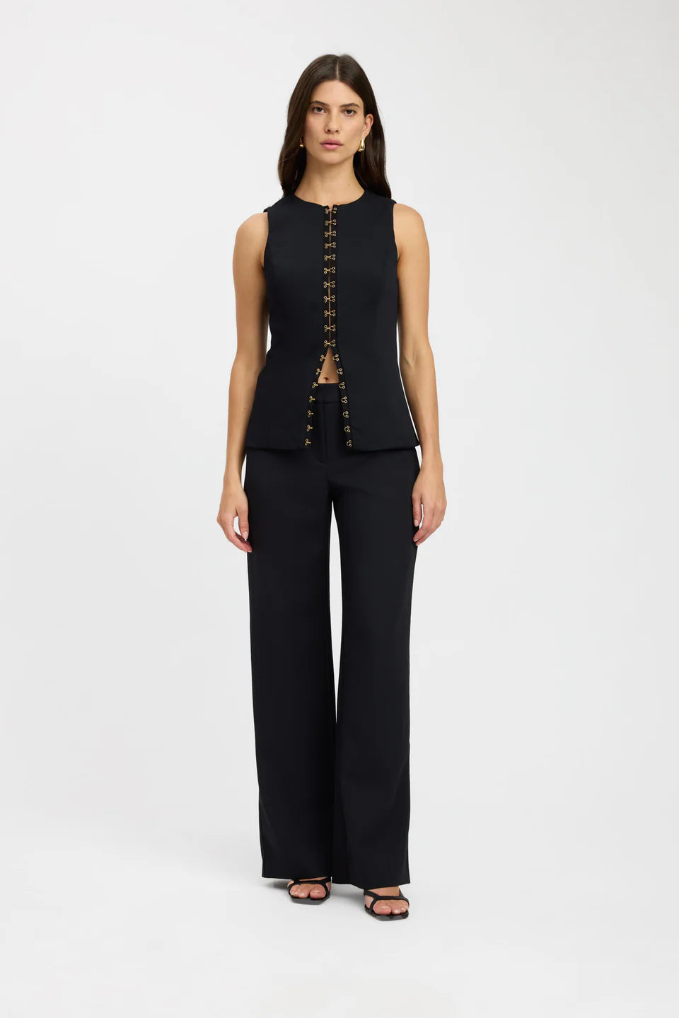 Sleeveless Vest With High Waist Trousers Set In Black