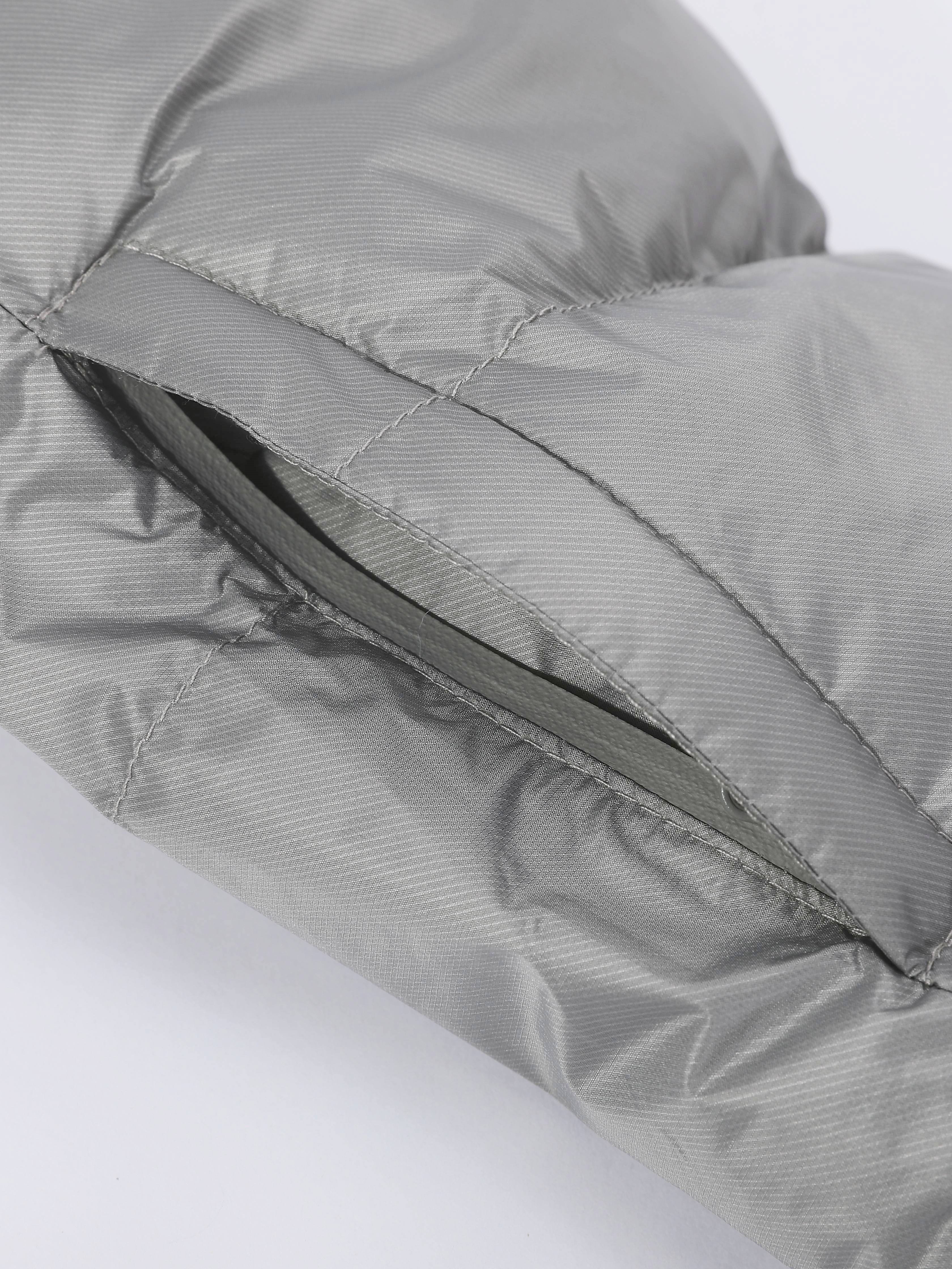 Windproof puffer jacket with stand-up collar