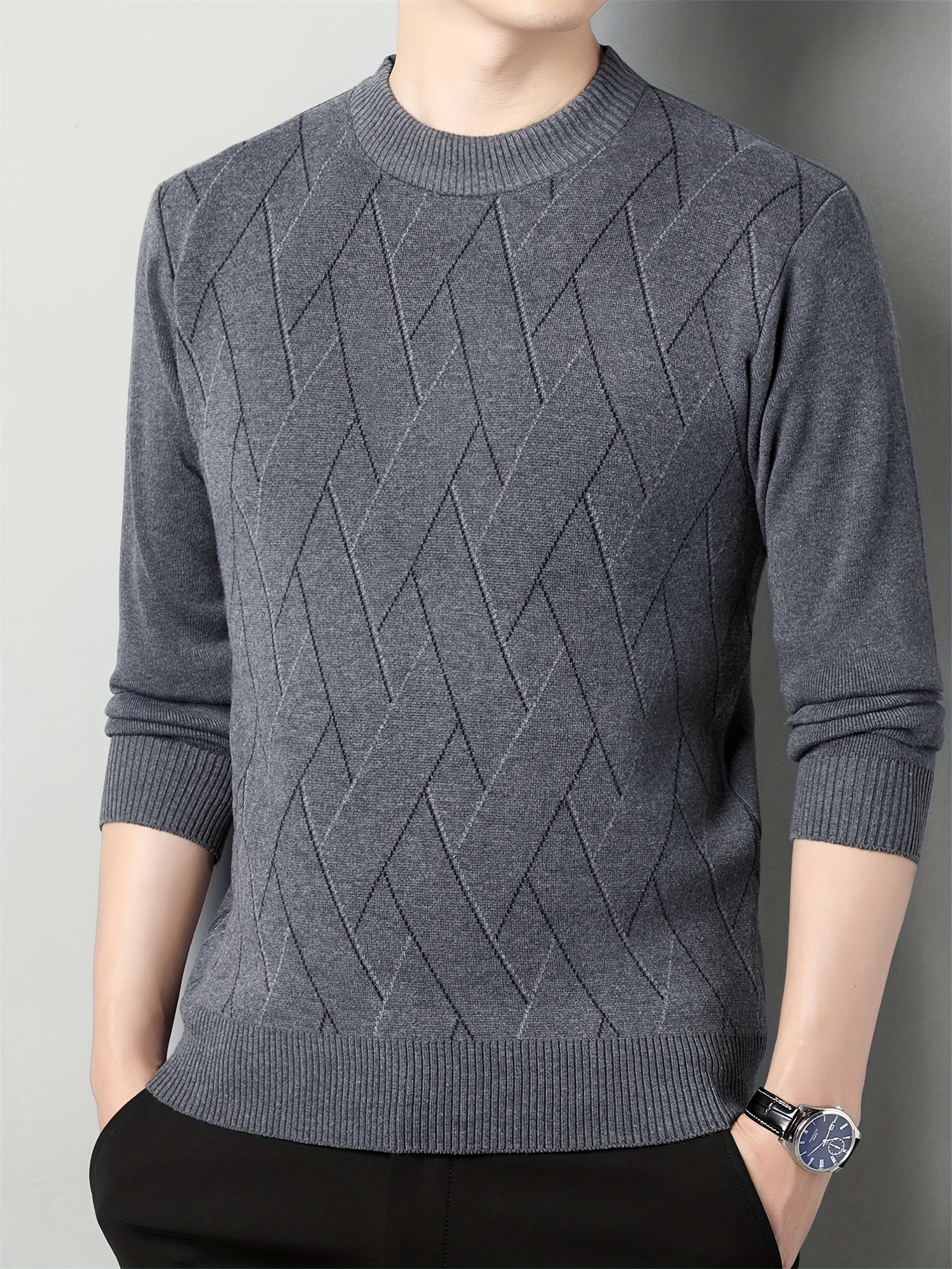 Knitted sweater with geometric pattern