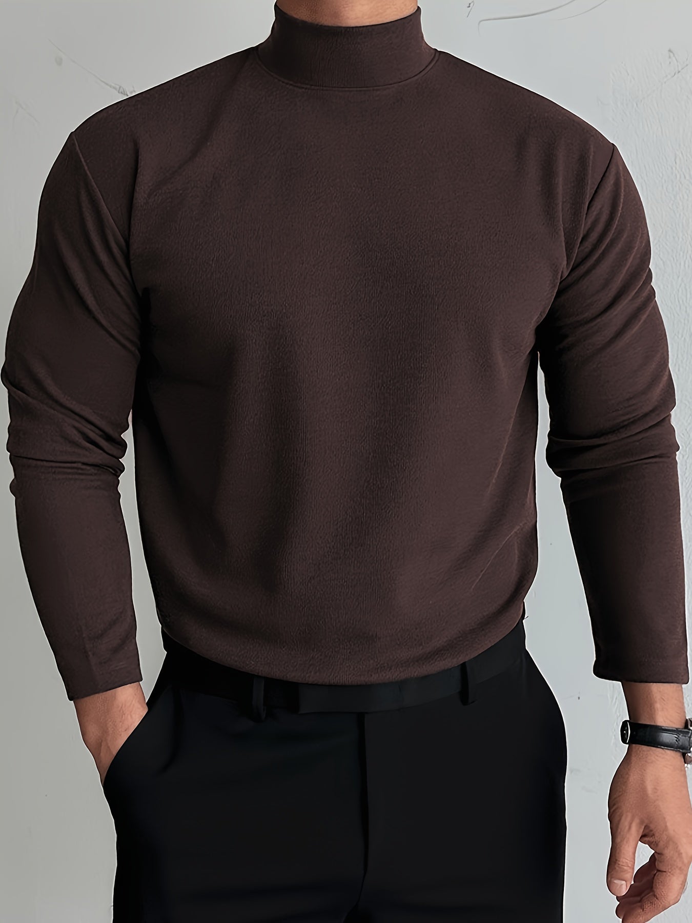 Knitted sweater with stand-up collar for men