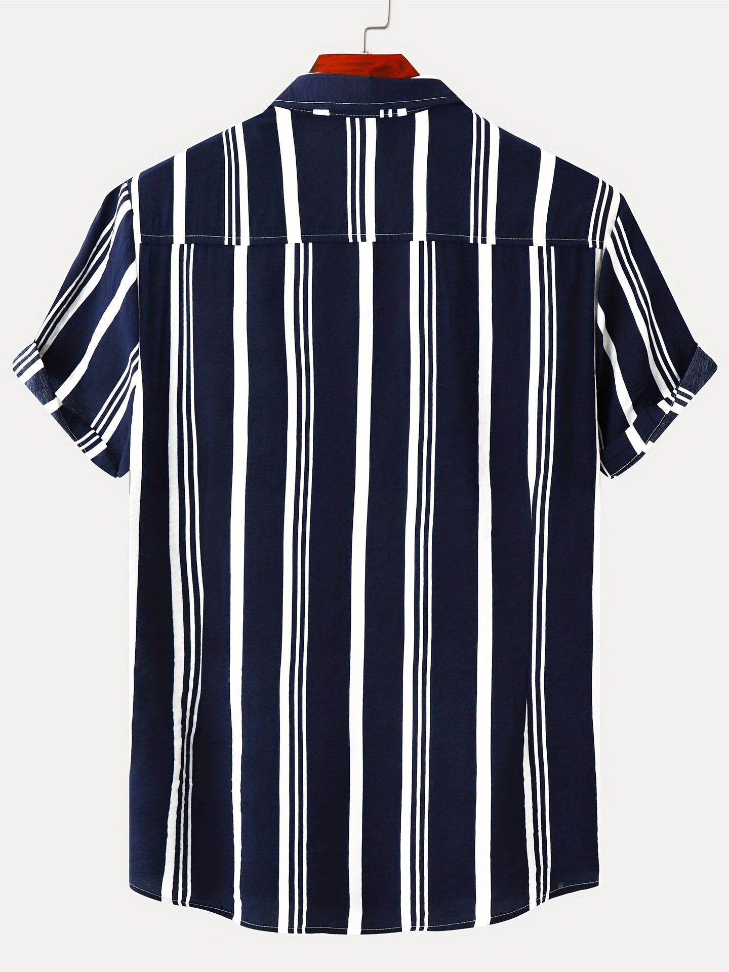 Casual thin short sleeve lapel shirt for men with a striped pattern