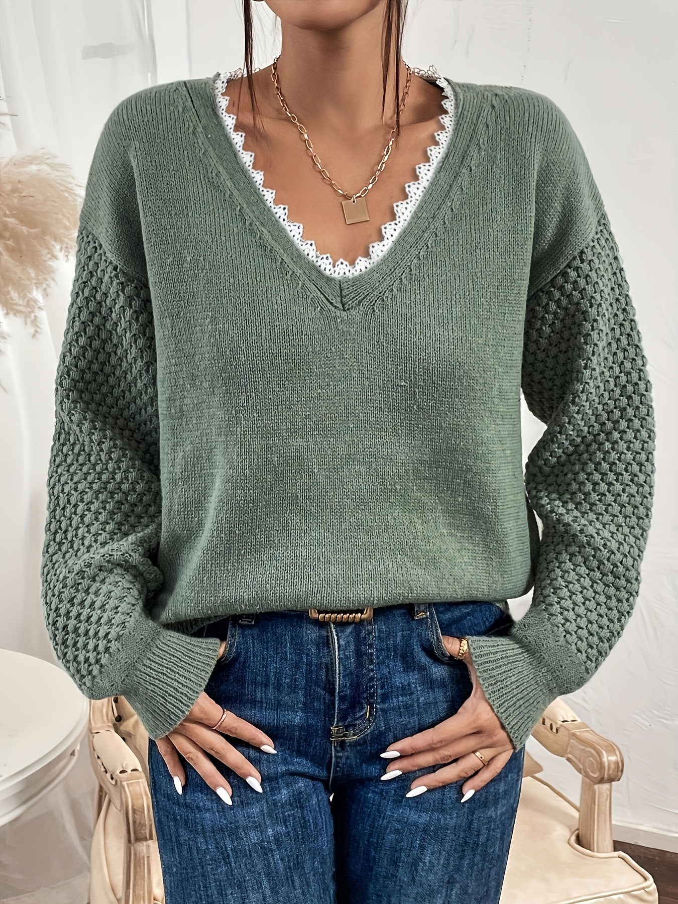 Lace sweater with V-neck