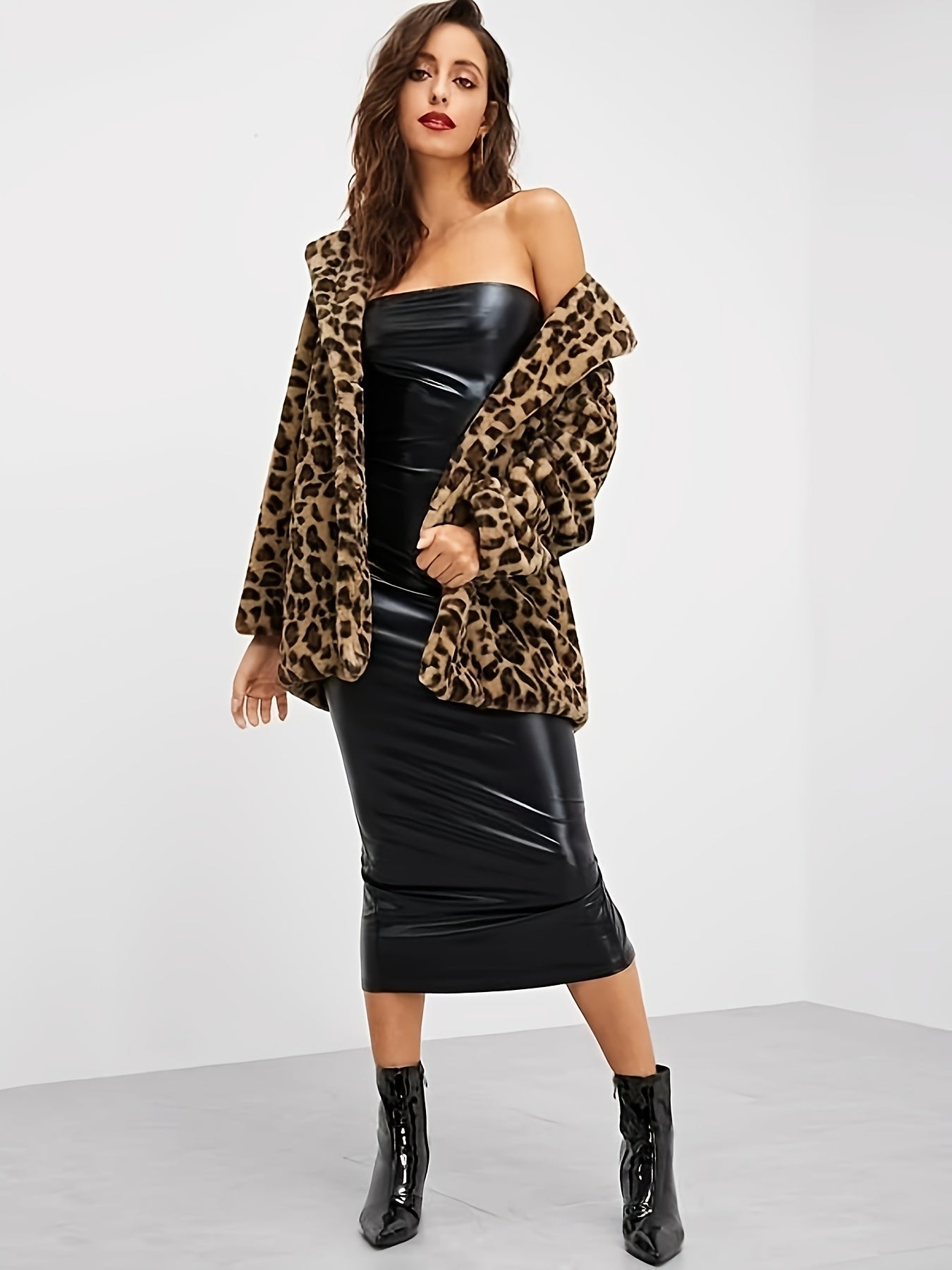 Soft jacket with leopard print