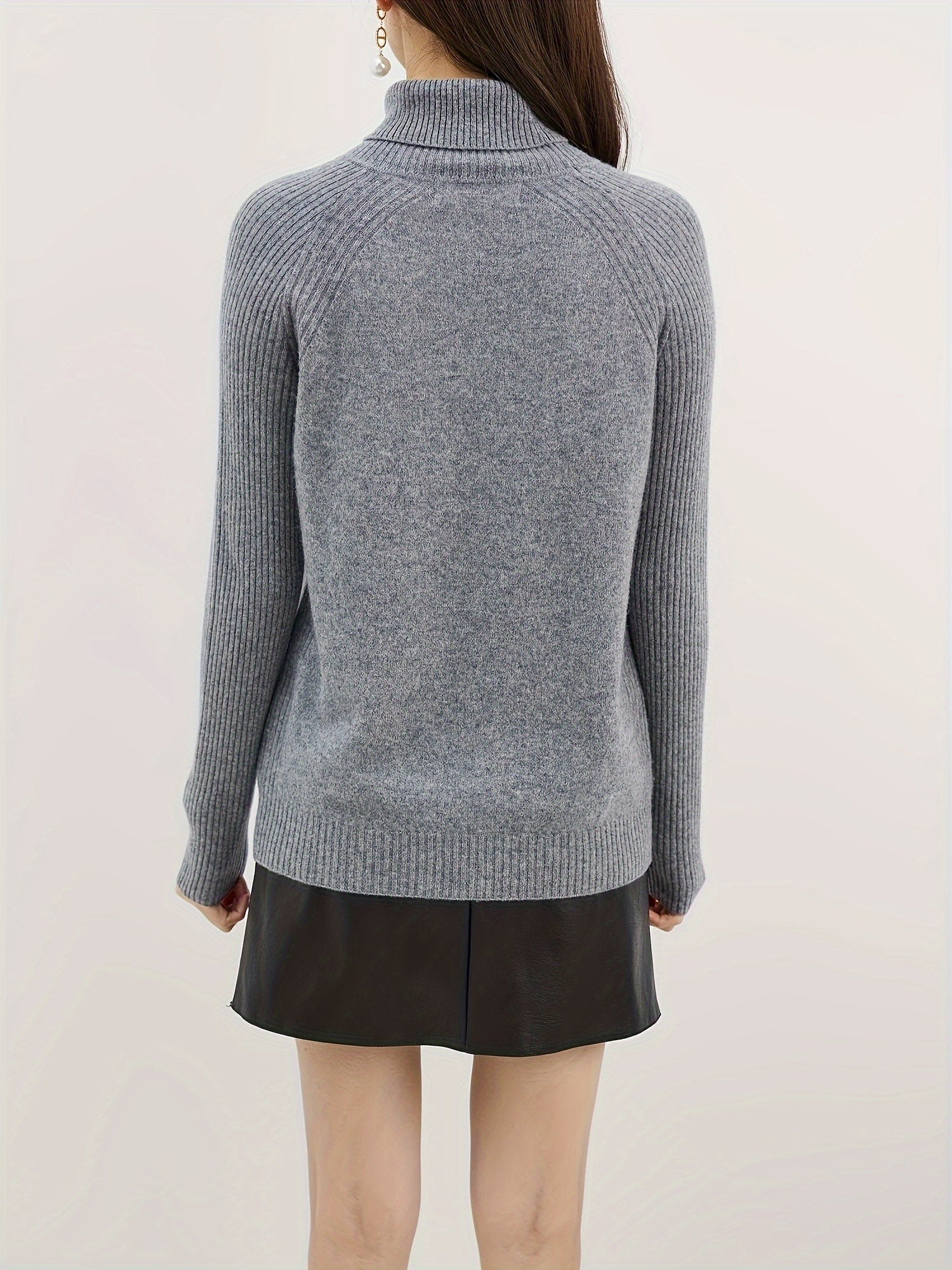 Sweater made of 100% merino wool