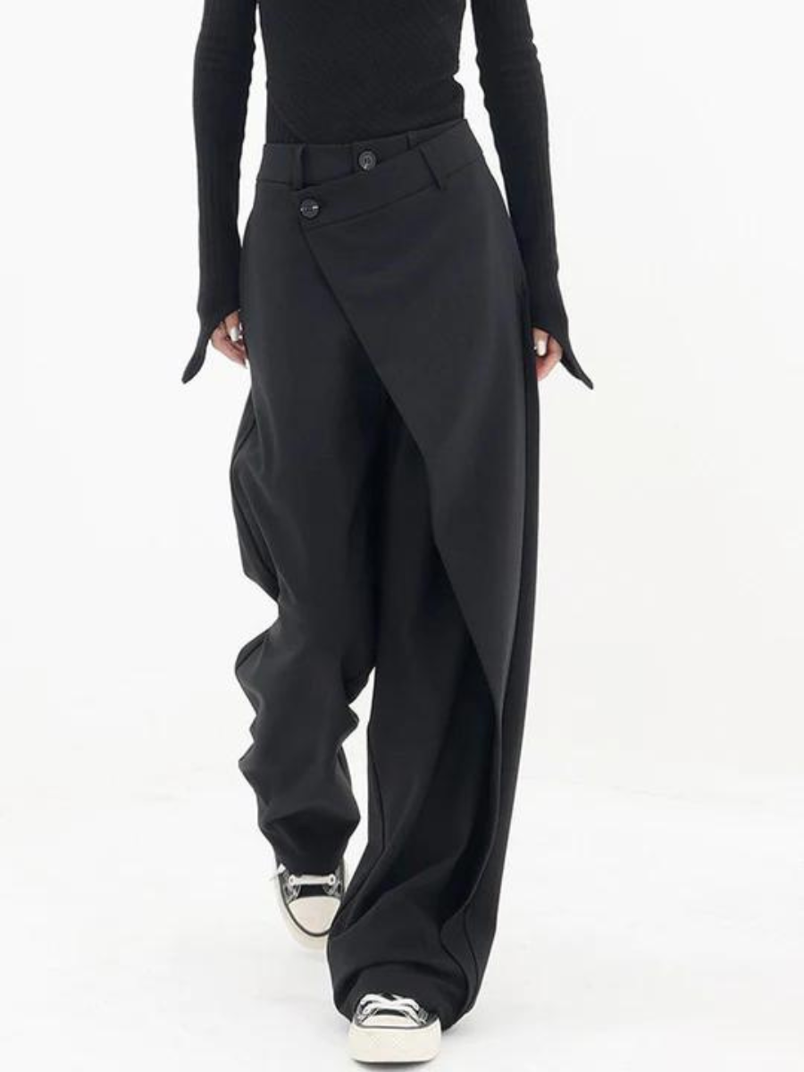 Asymmetrical wide trousers