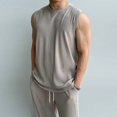 Striped sleeveless T-shirt and pants