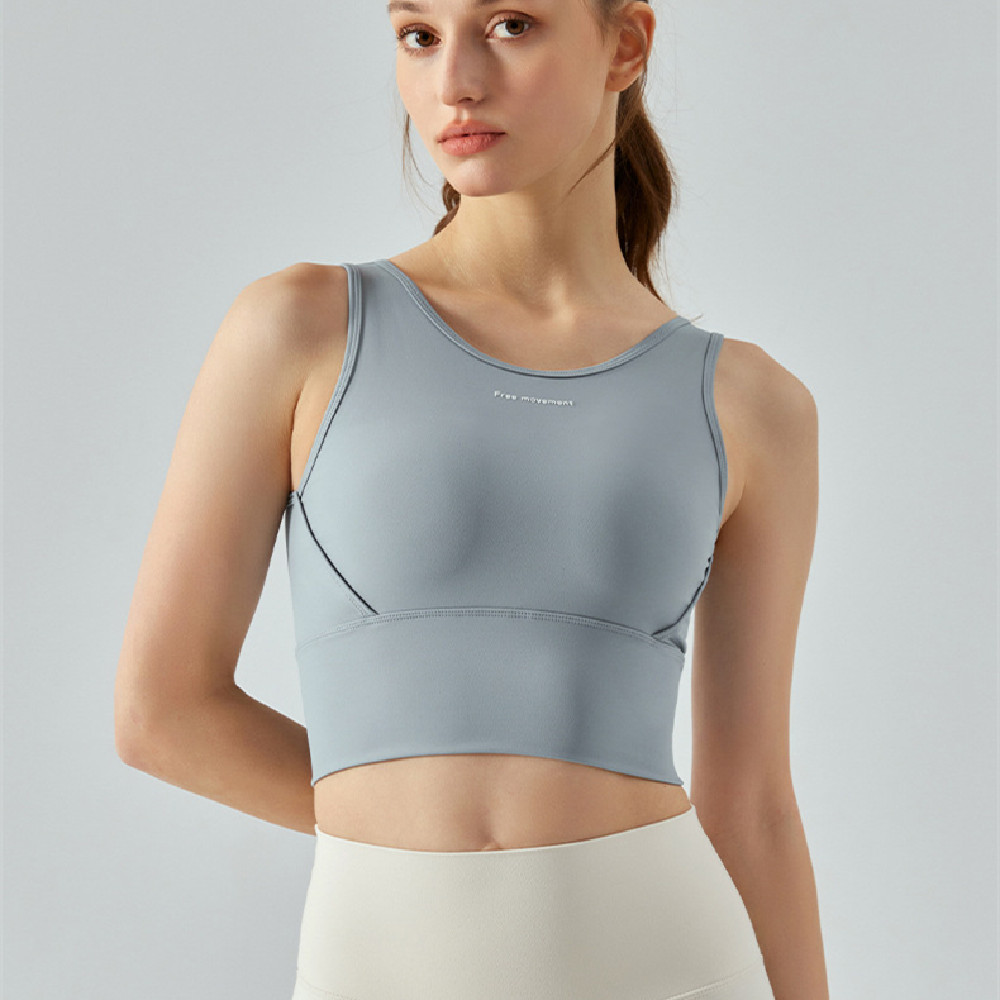 Sports bra with medium support