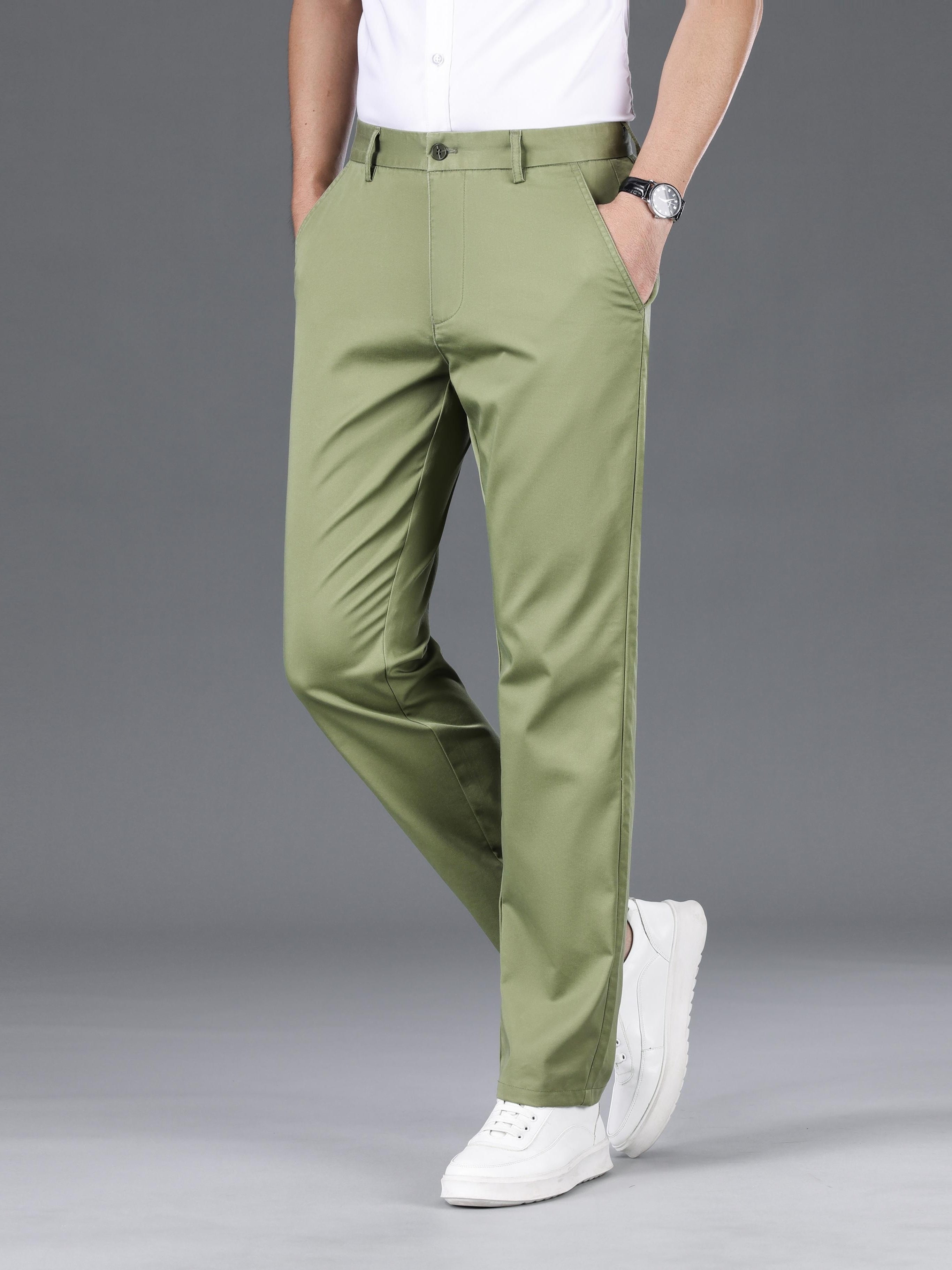 Classic, slightly stretchy trousers for men