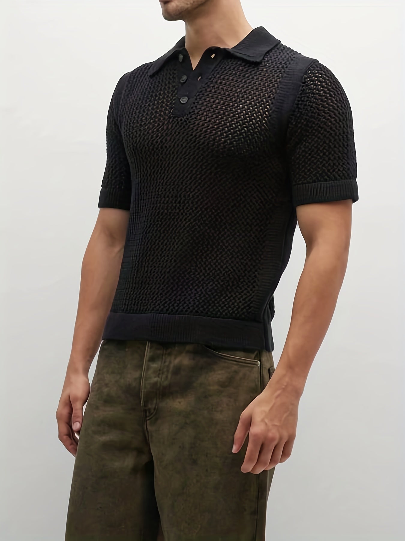 Breathable sweater with polo collar