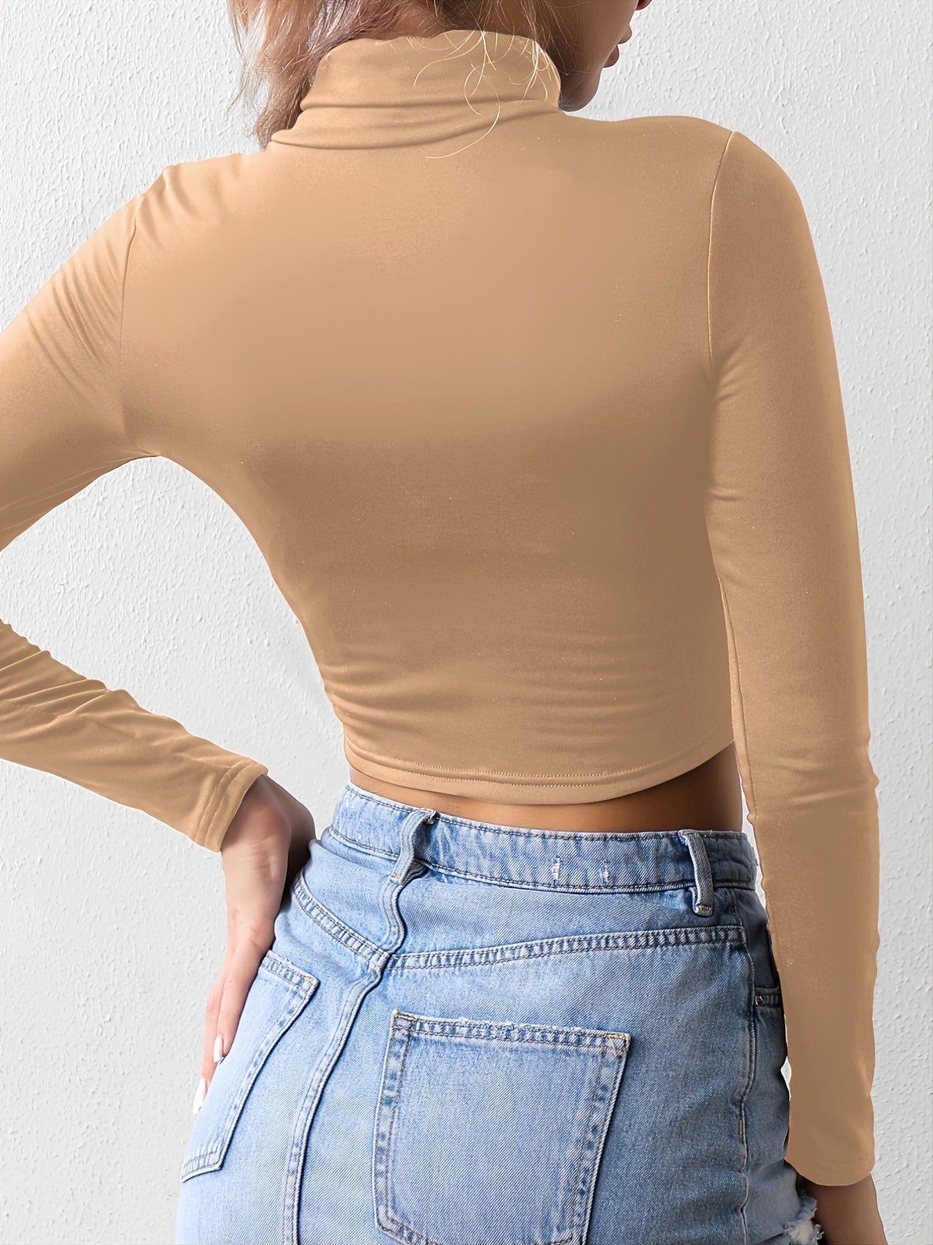 Skinny crop T-shirt with turtleneck