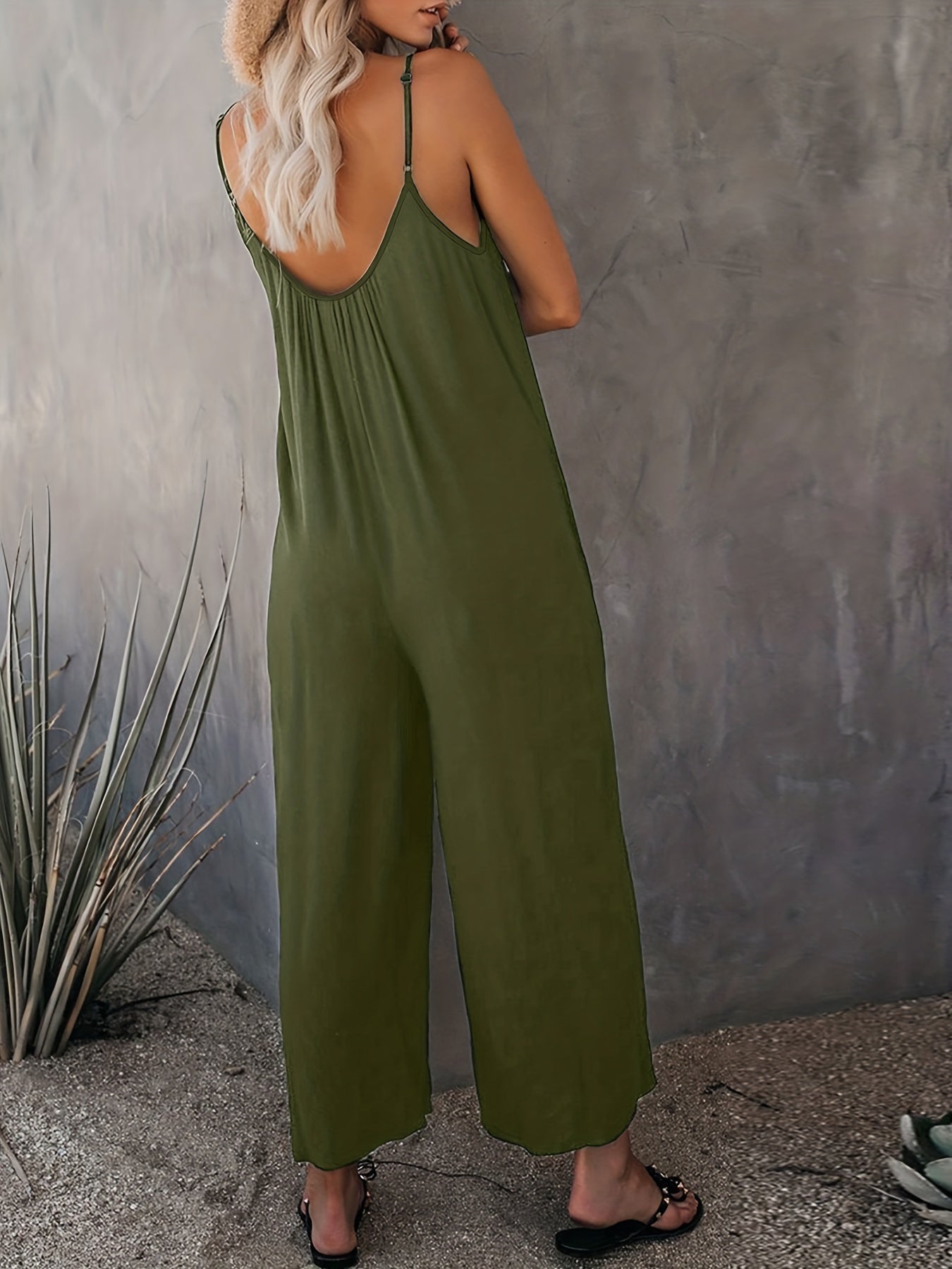 Jumpsuit with wide legs and spaghetti straps