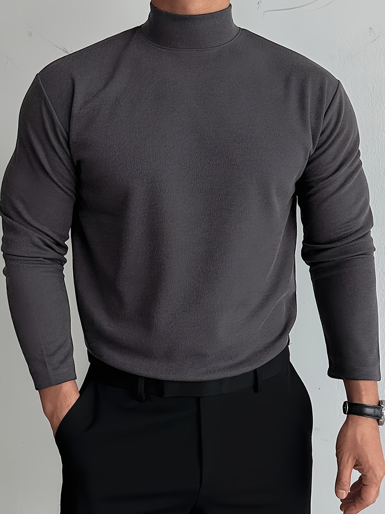 Knitted sweater with stand-up collar for men