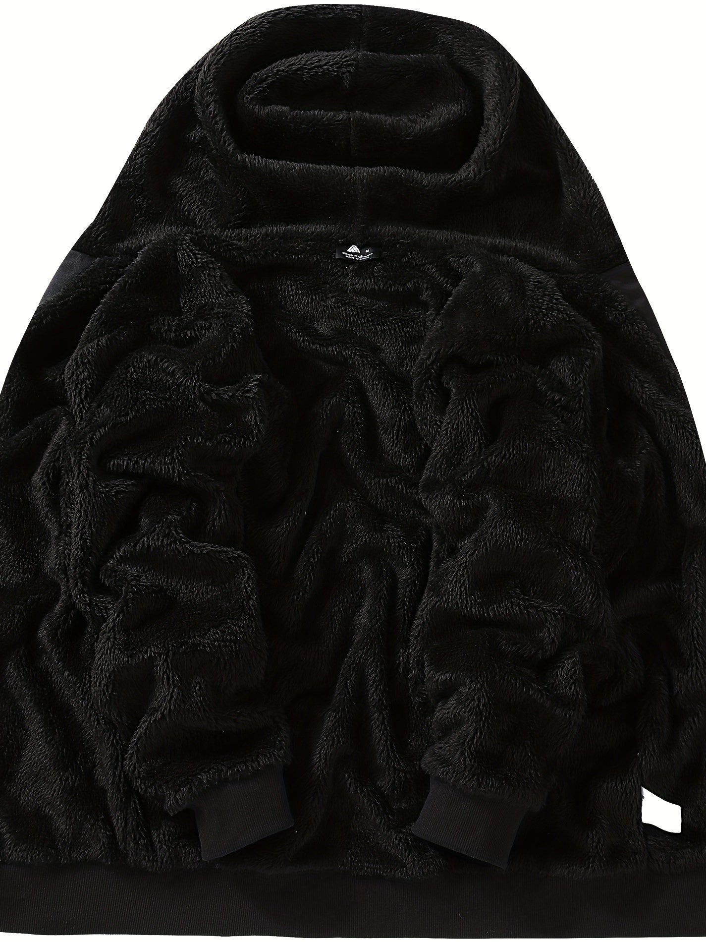 Hoodie with geometric pattern and fur