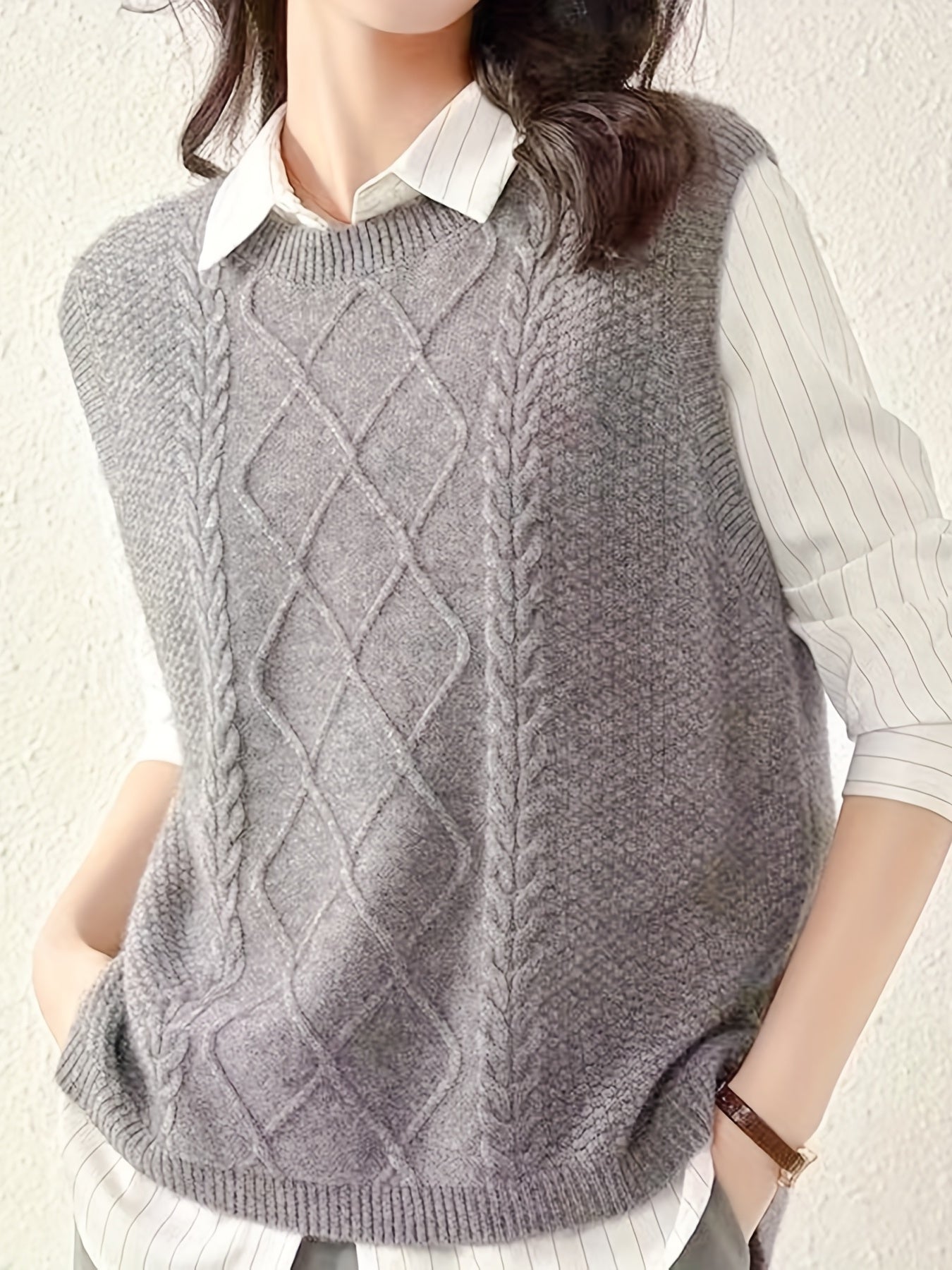 Knitted sweater cardigan for women