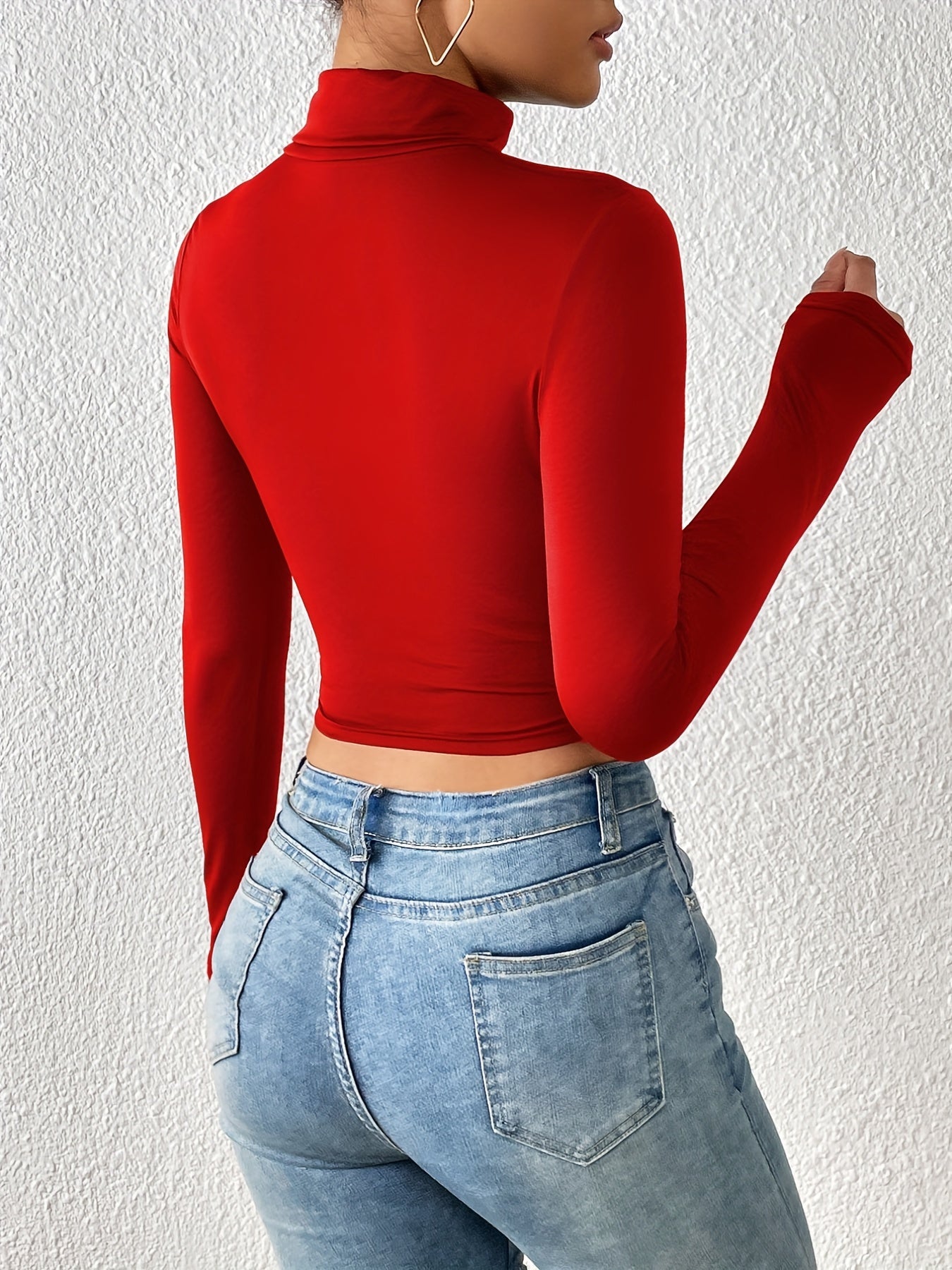 Skinny crop T-shirt with turtleneck