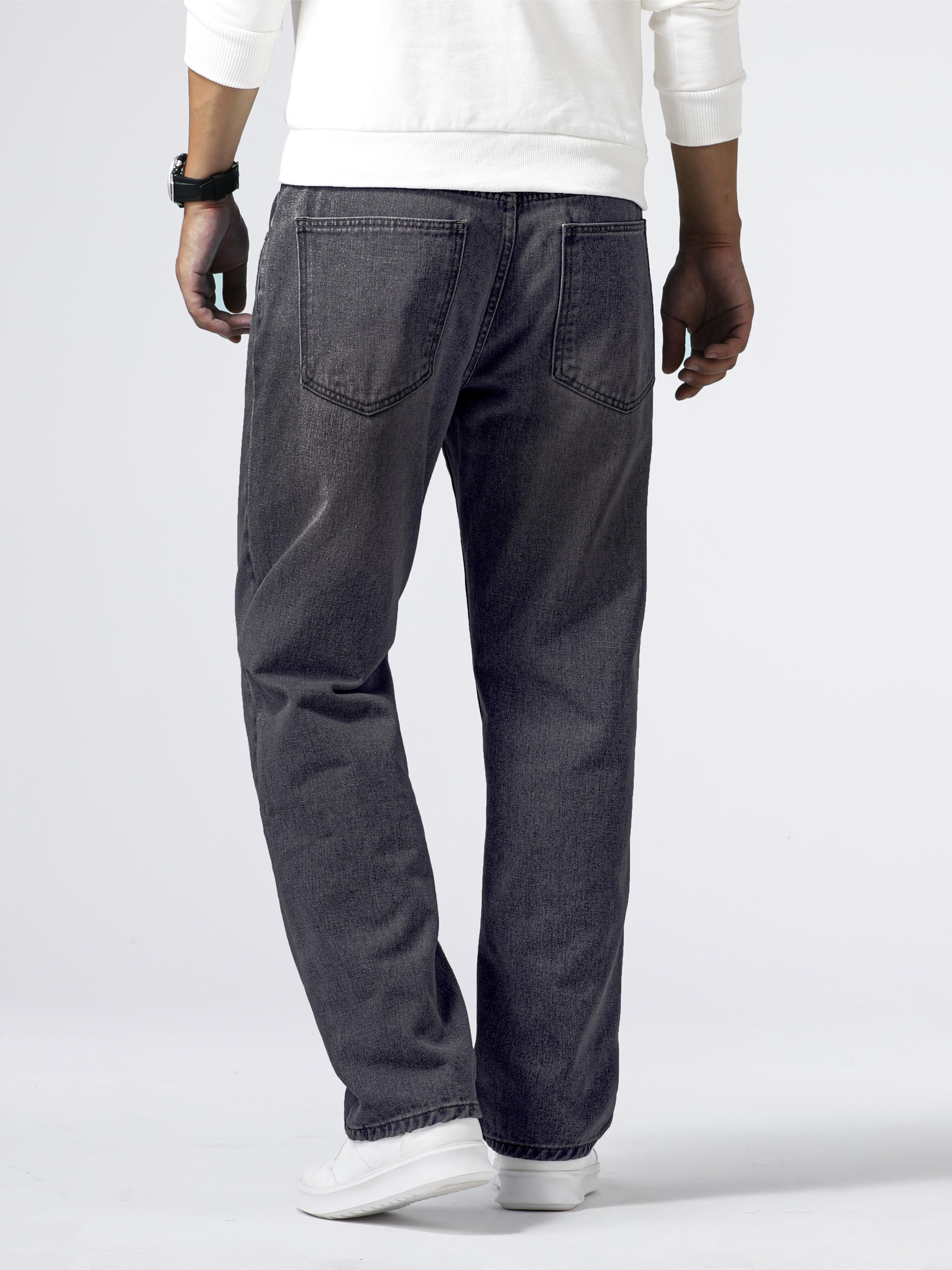 Men's jeans in classic design