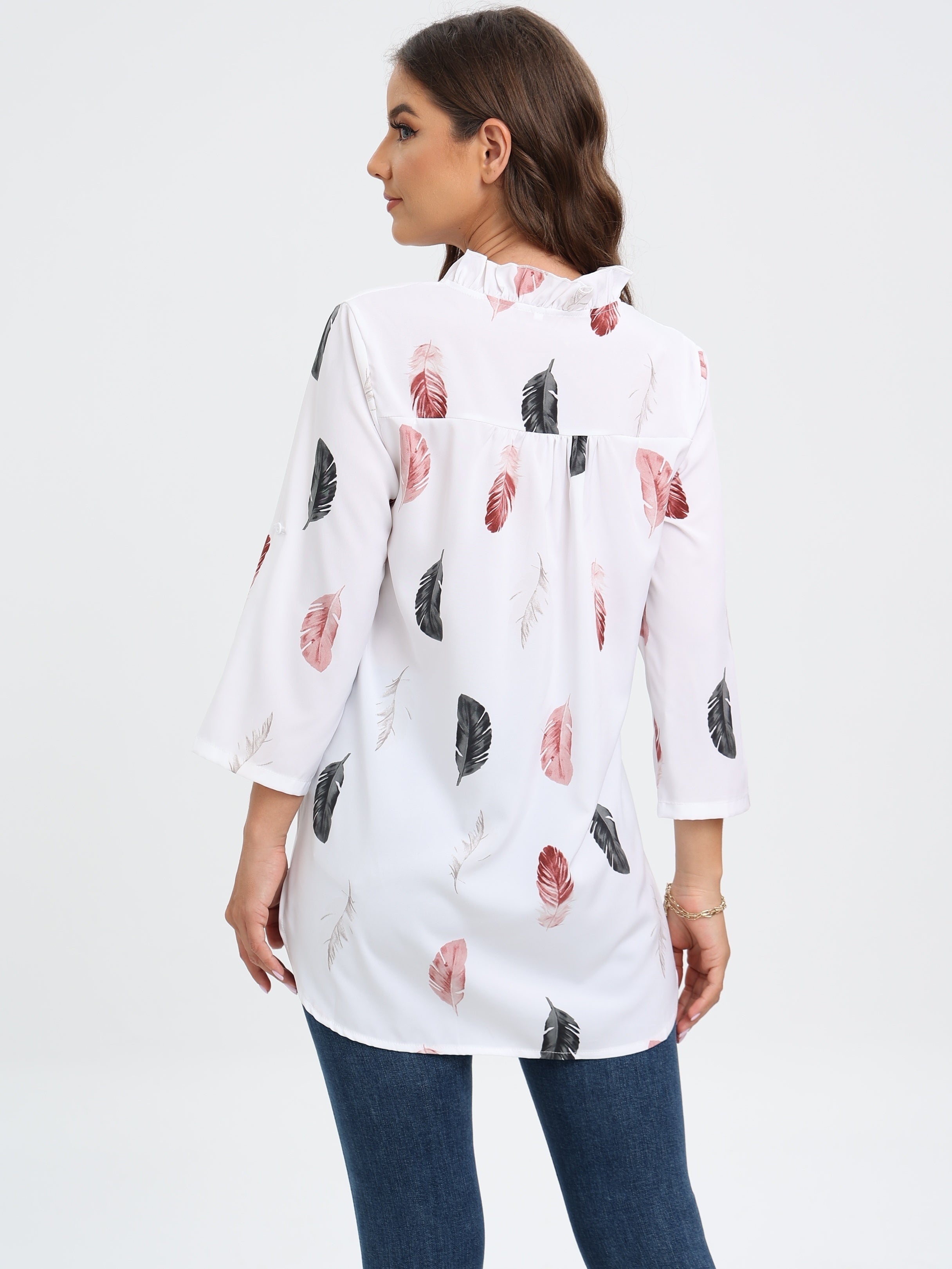 Blouse with notch neck and feather print